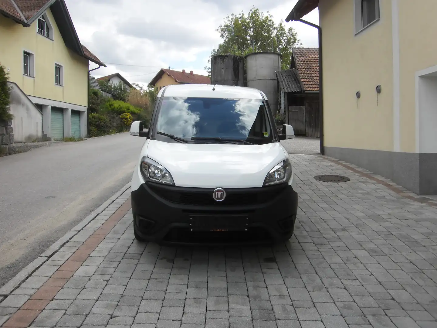 Fiat Doblo Cargo L2H1 1,3 MultiJet 95 Alb - 2