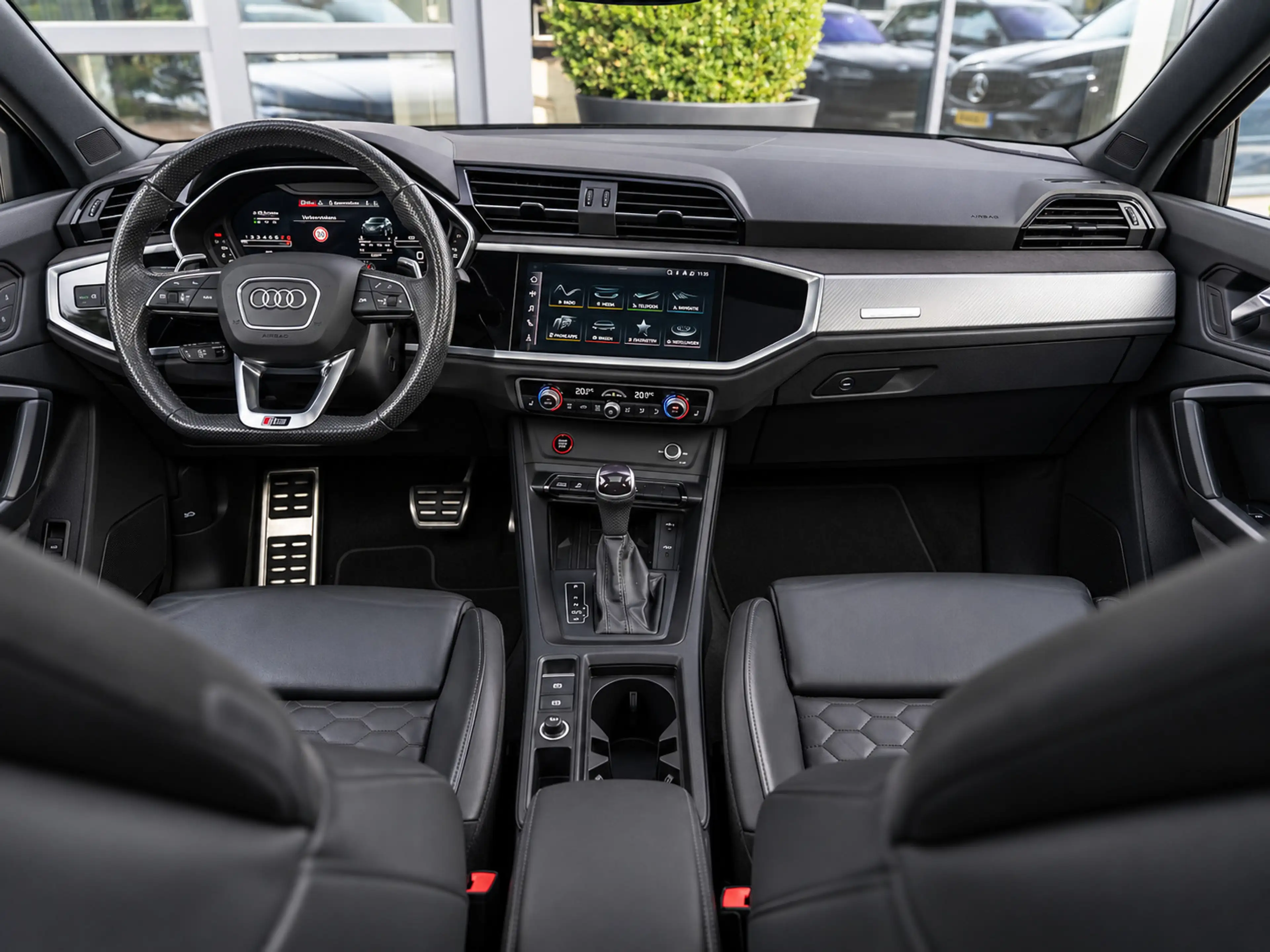 Audi RS Q3 RSQ3 Sportback 2.5 TFSI Quattro|PANO|SONOS|CAM|ACC — photo 10