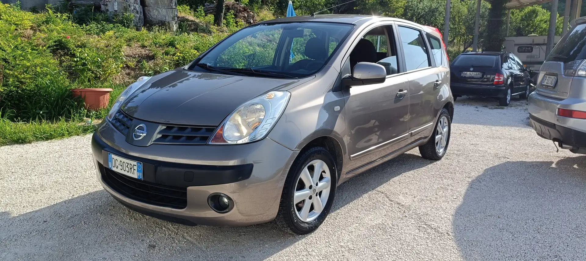 Nissan Note Note 1.4 16v Sport Bronze - 1