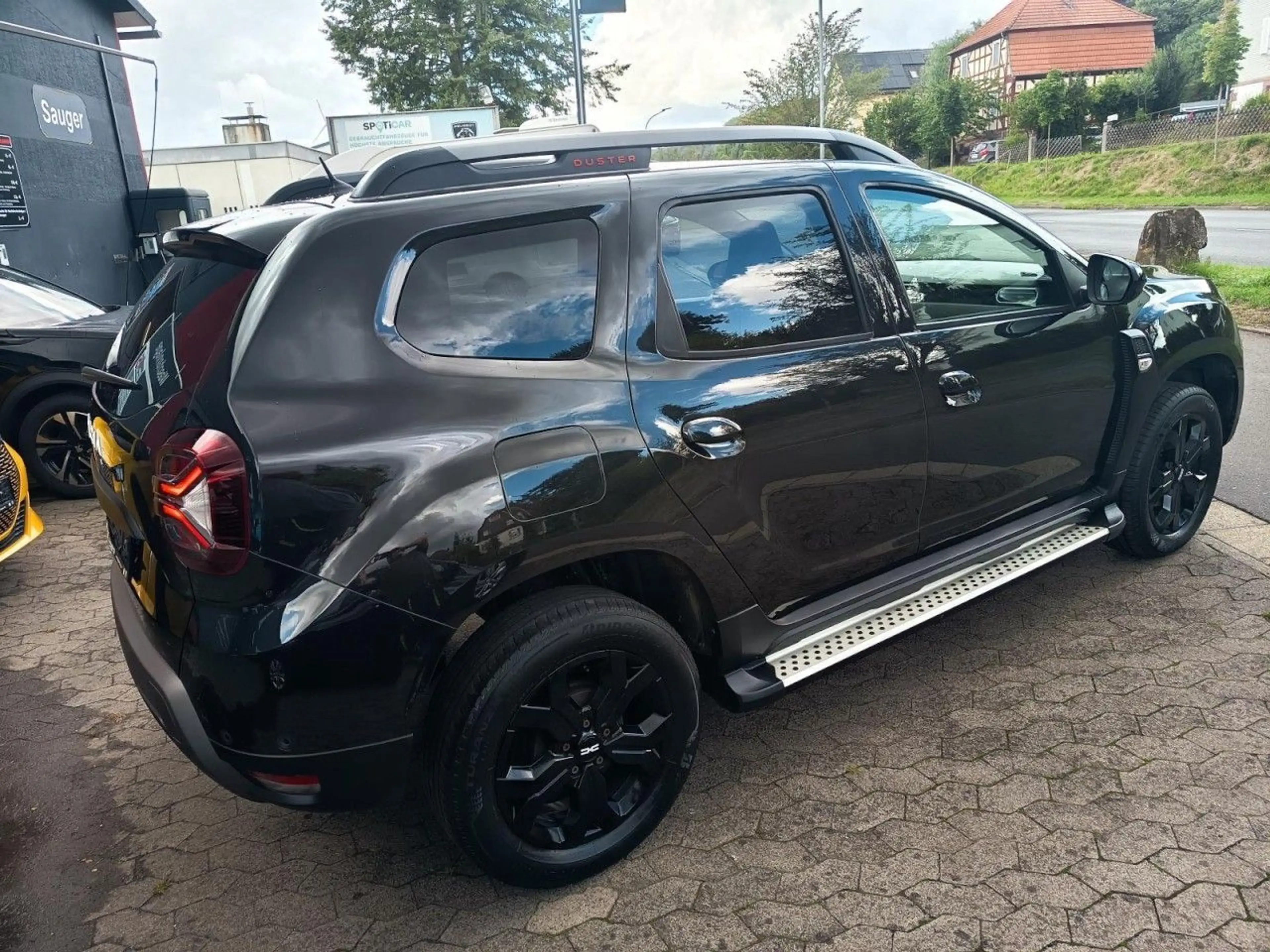 Dacia Duster II Extreme Autom. Keyless Sitzh. Kamera — photo 8