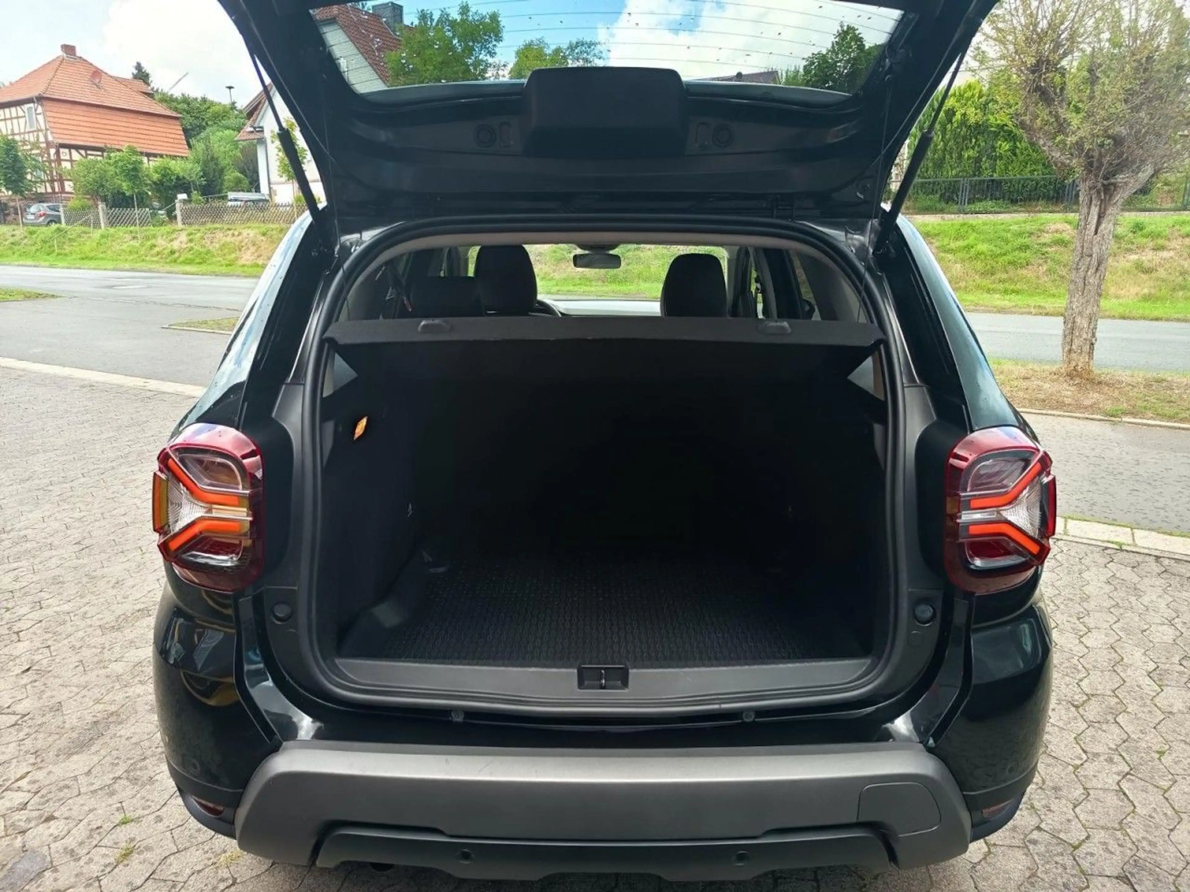 Dacia Duster II Extreme Autom. Keyless Sitzh. Kamera — photo 17