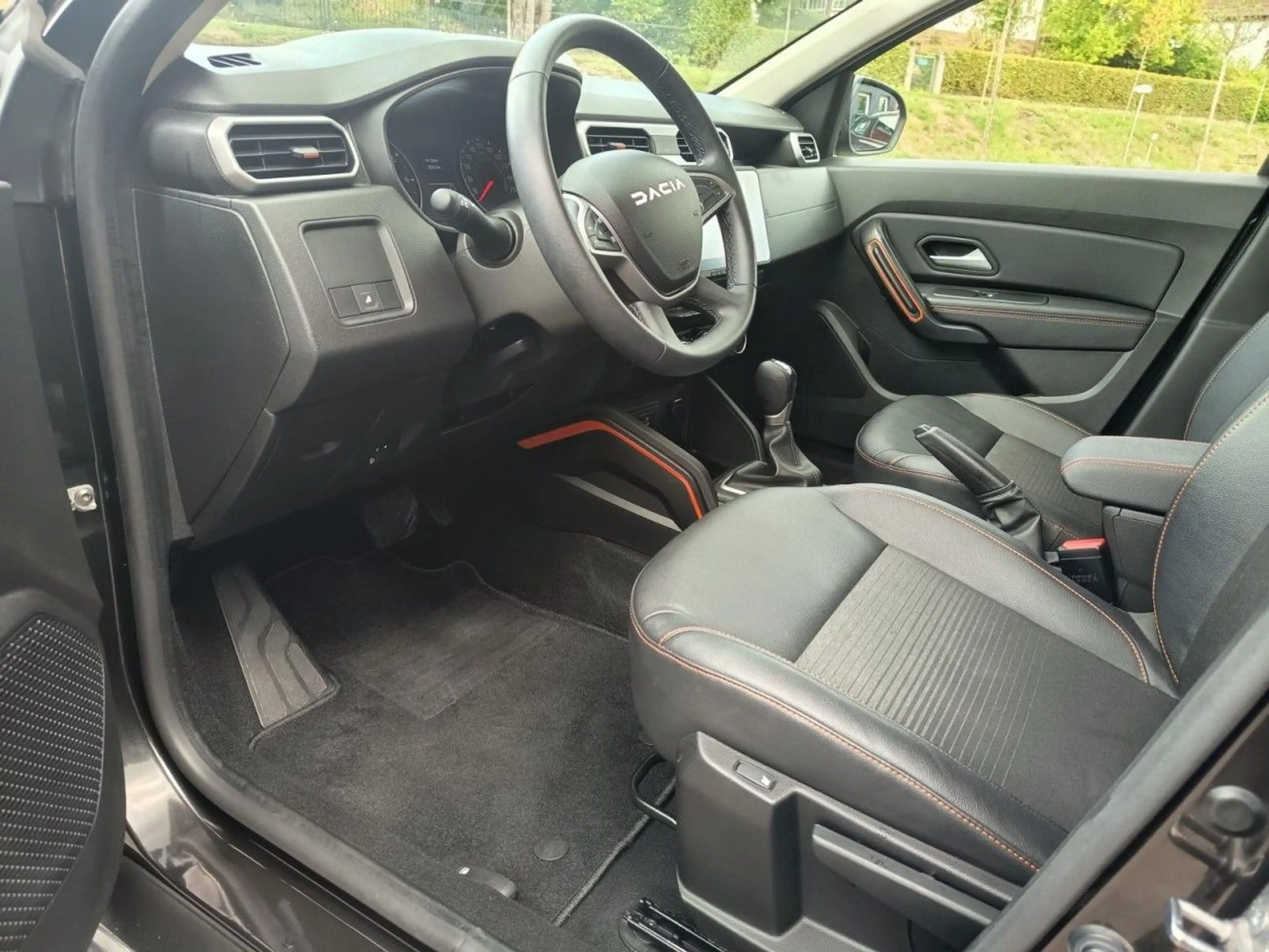Dacia Duster II Extreme Autom. Keyless Sitzh. Kamera — photo 13