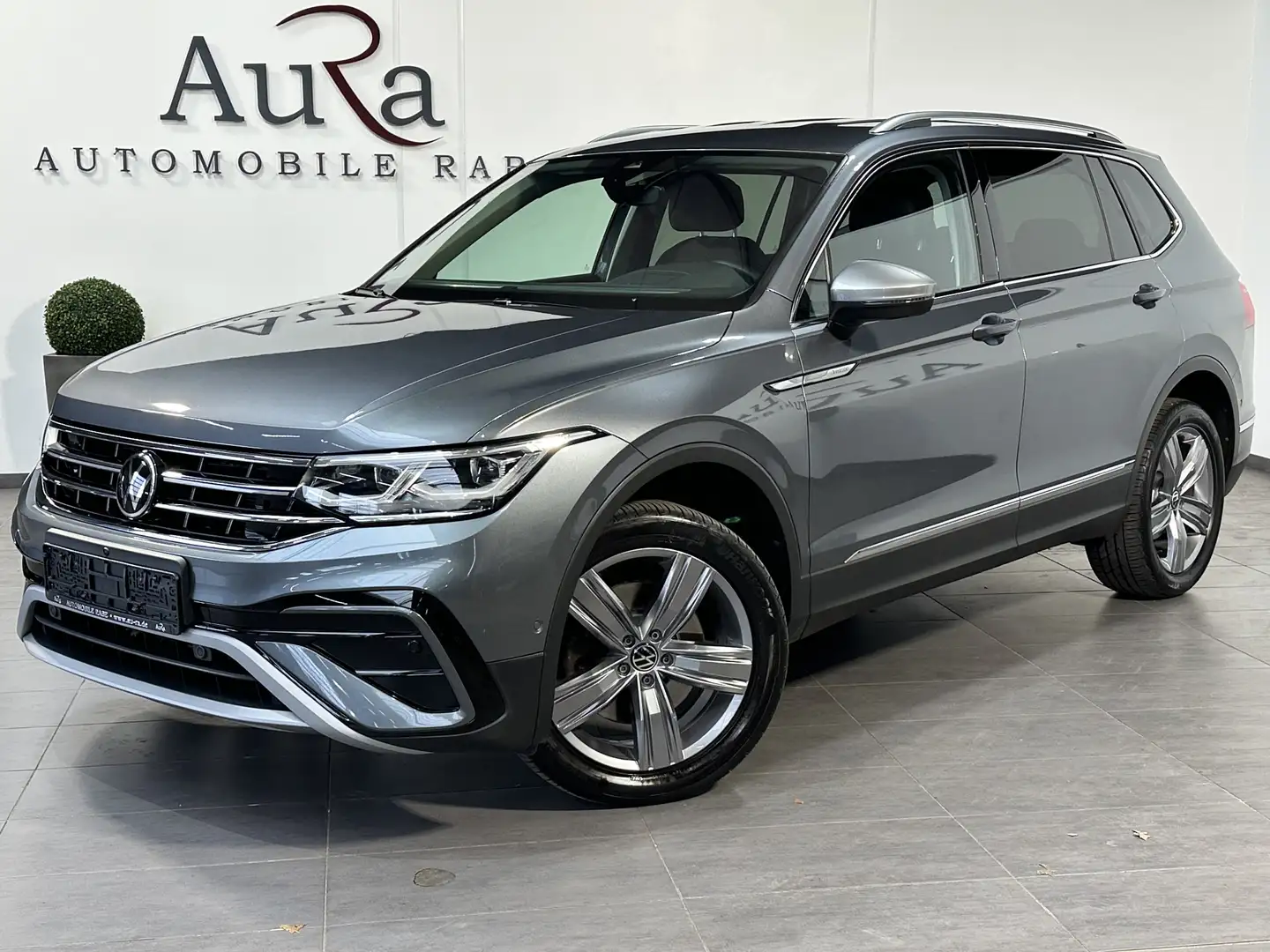 Volkswagen Tiguan Allspace 4M DSG Elegance NAV+LED+HEAD-UP Gris - 2