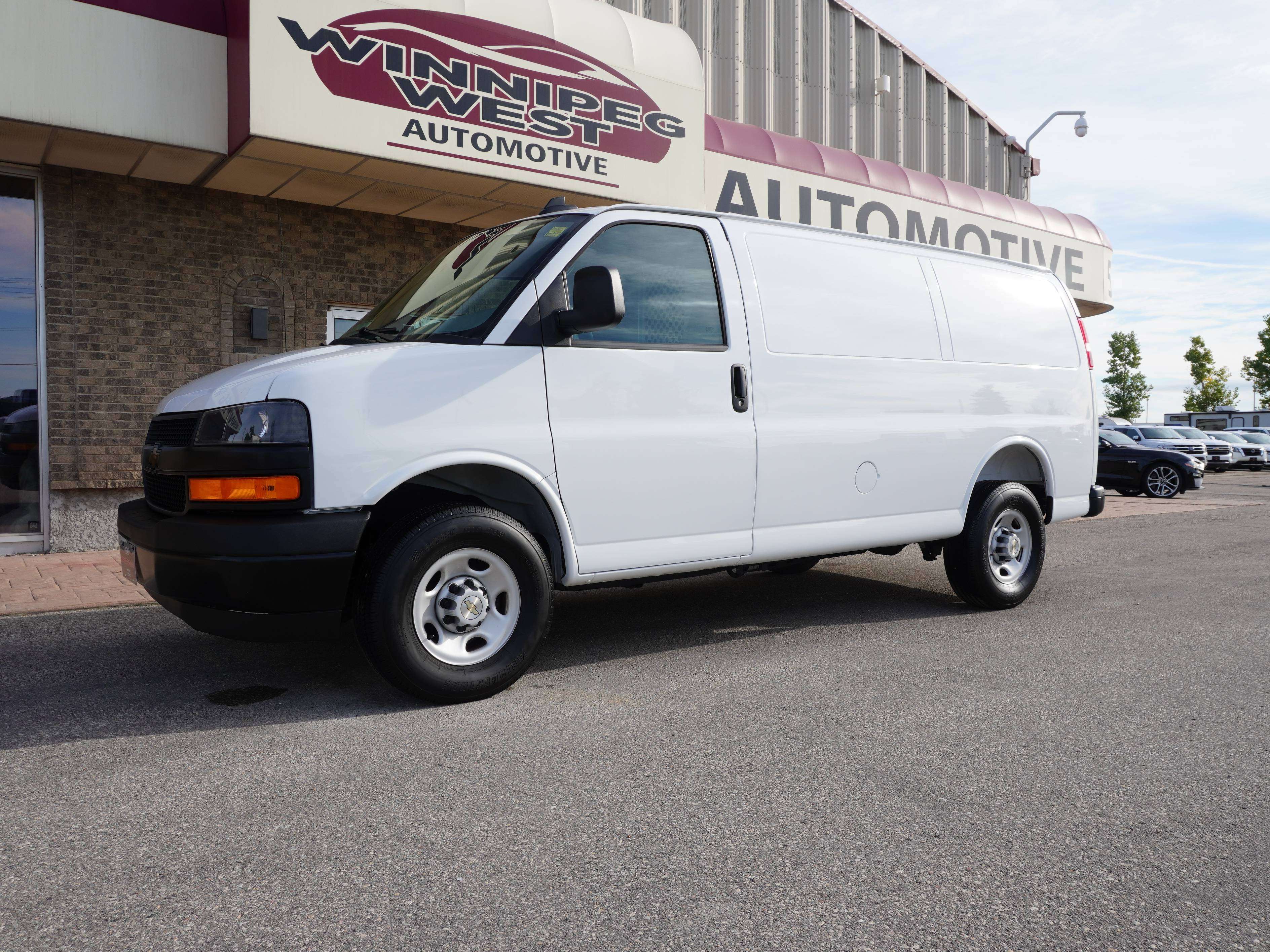 2025 Chevrolet Express 2500 Cargo Van