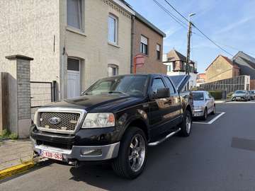 5.4i V8 Super Cab Lariat Flareside