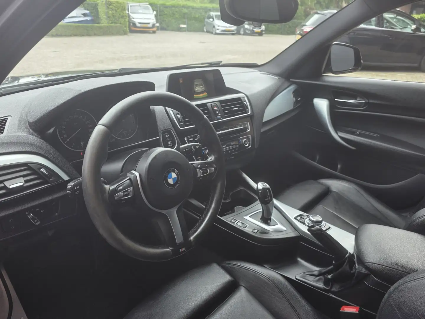 BMW 120 1-serie 120i Centennial High Executive|F20|M-Sport Zwart - 2