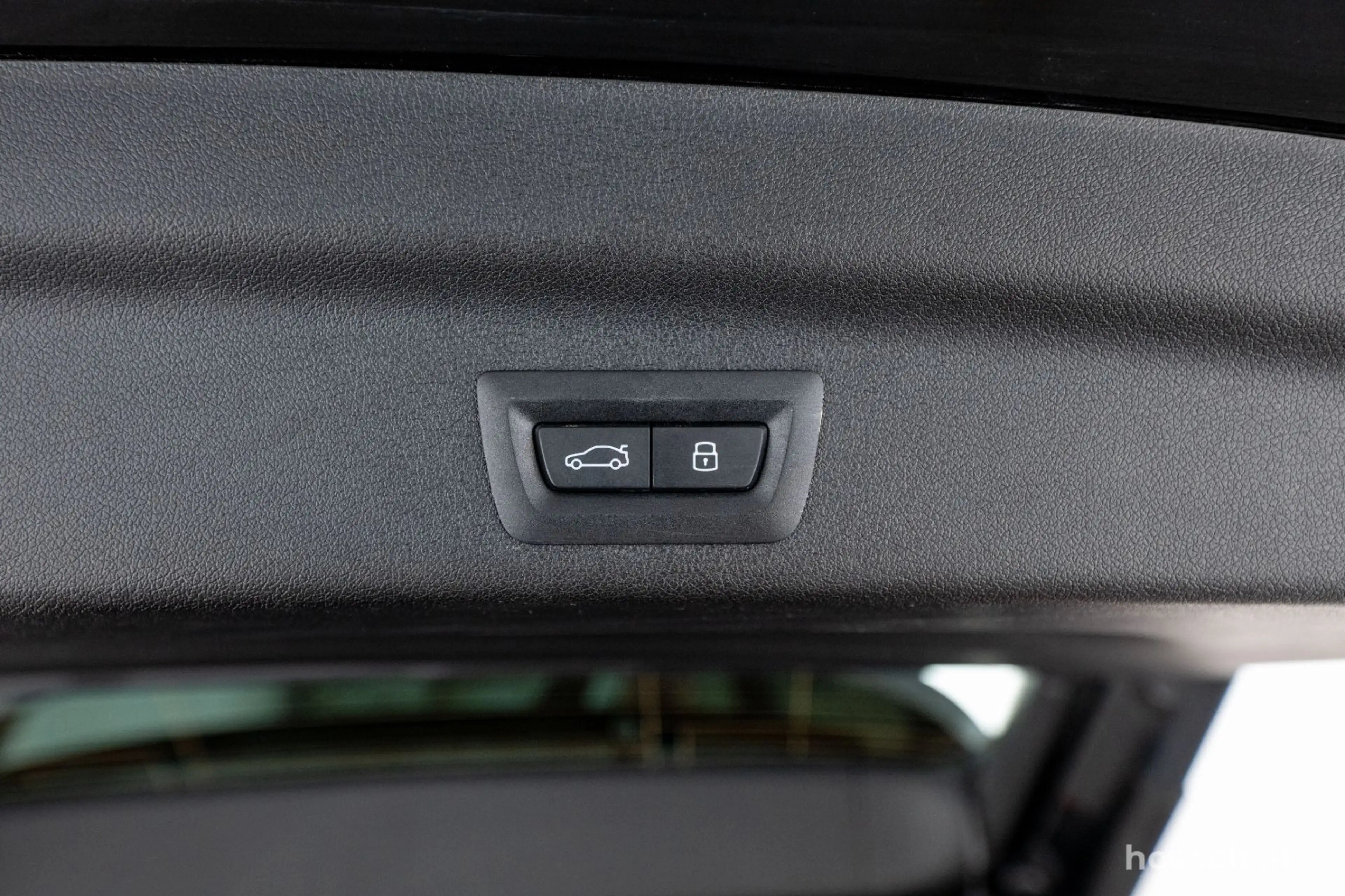 BMW X1 sDrive18i M Sport ADAPTIV.LED SCHNÄPPCHEN — photo 9