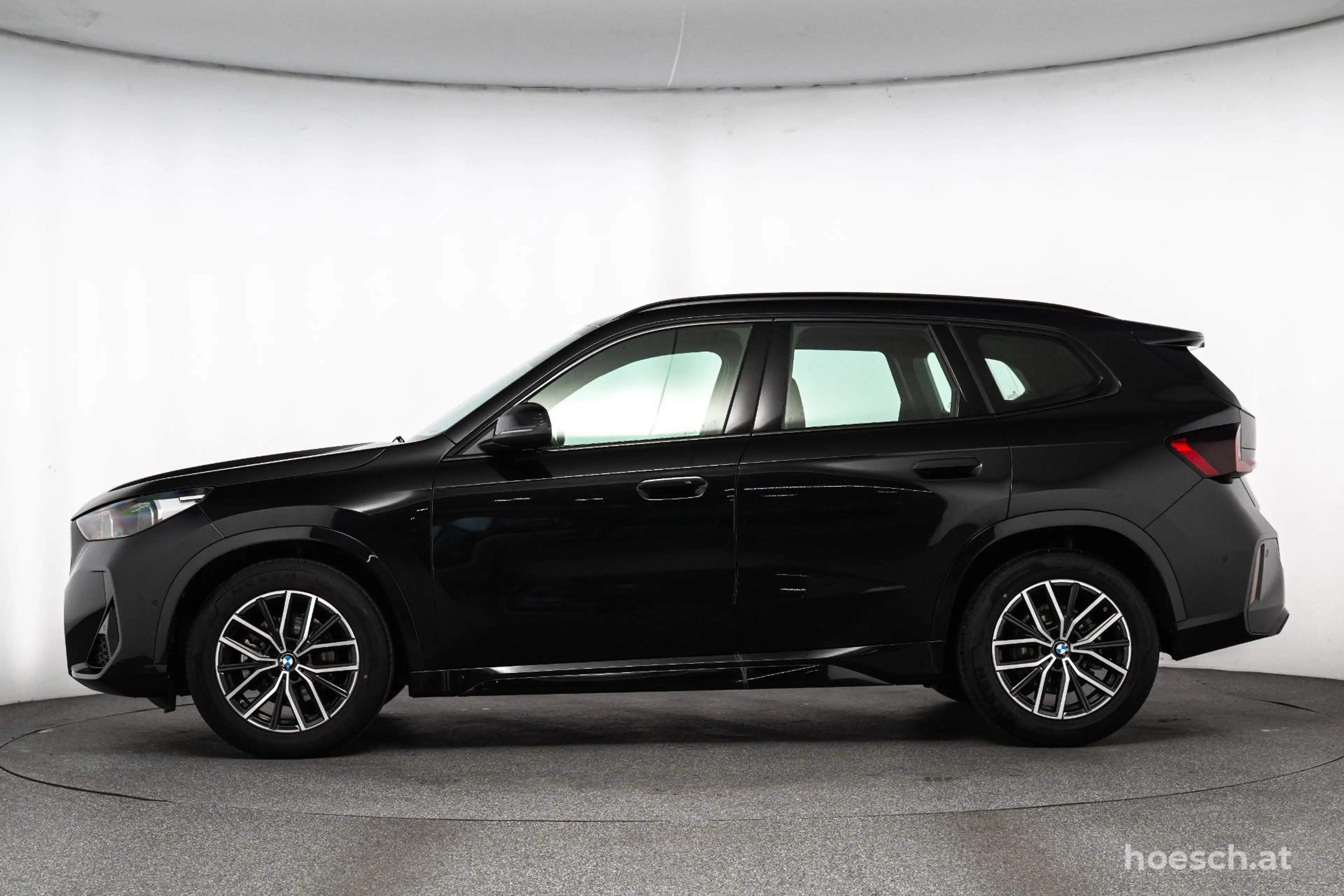 BMW X1 sDrive18i M Sport ADAPTIV.LED SCHNÄPPCHEN — photo 3