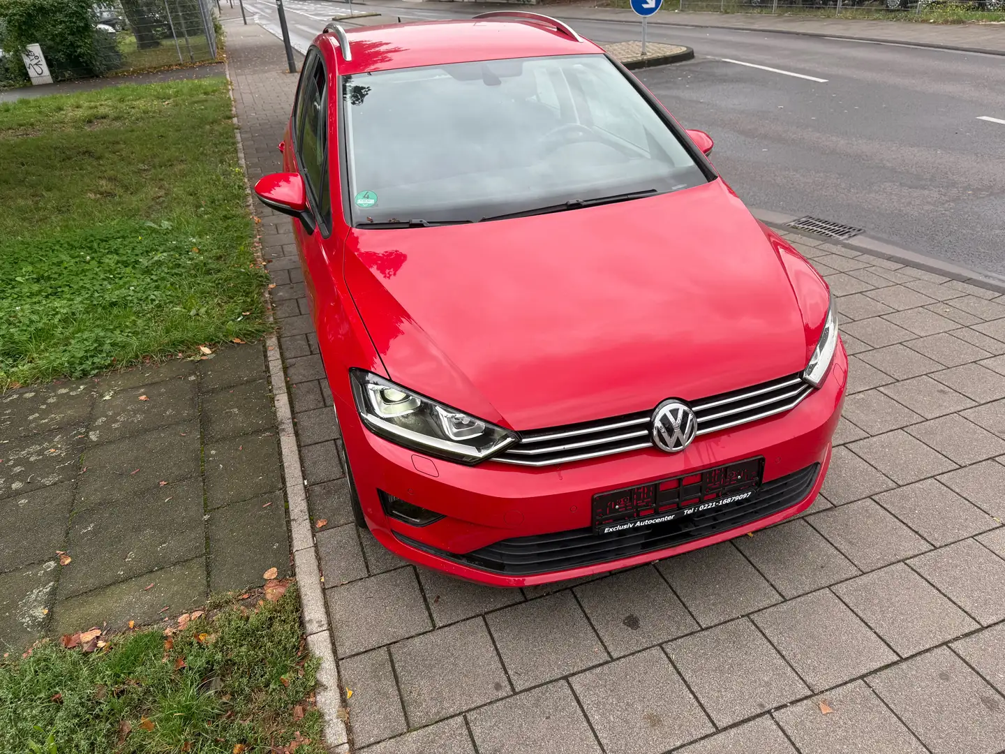 Volkswagen Golf Sportsvan 1.4 TSI (BlueMotion Technology) Comfortline Piros - 1