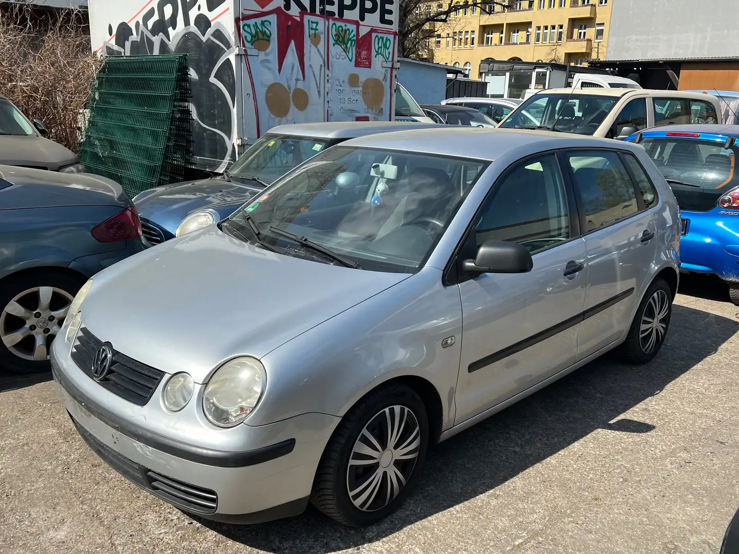 Volkswagen Polo 1.2 Comfortline 5-Türer Klima TÜV 11/25 Silber - 1
