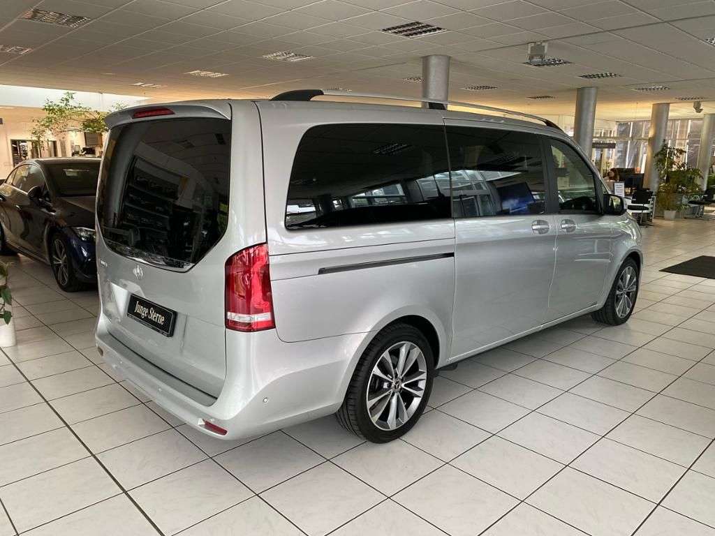 Mercedes-Benz V 300