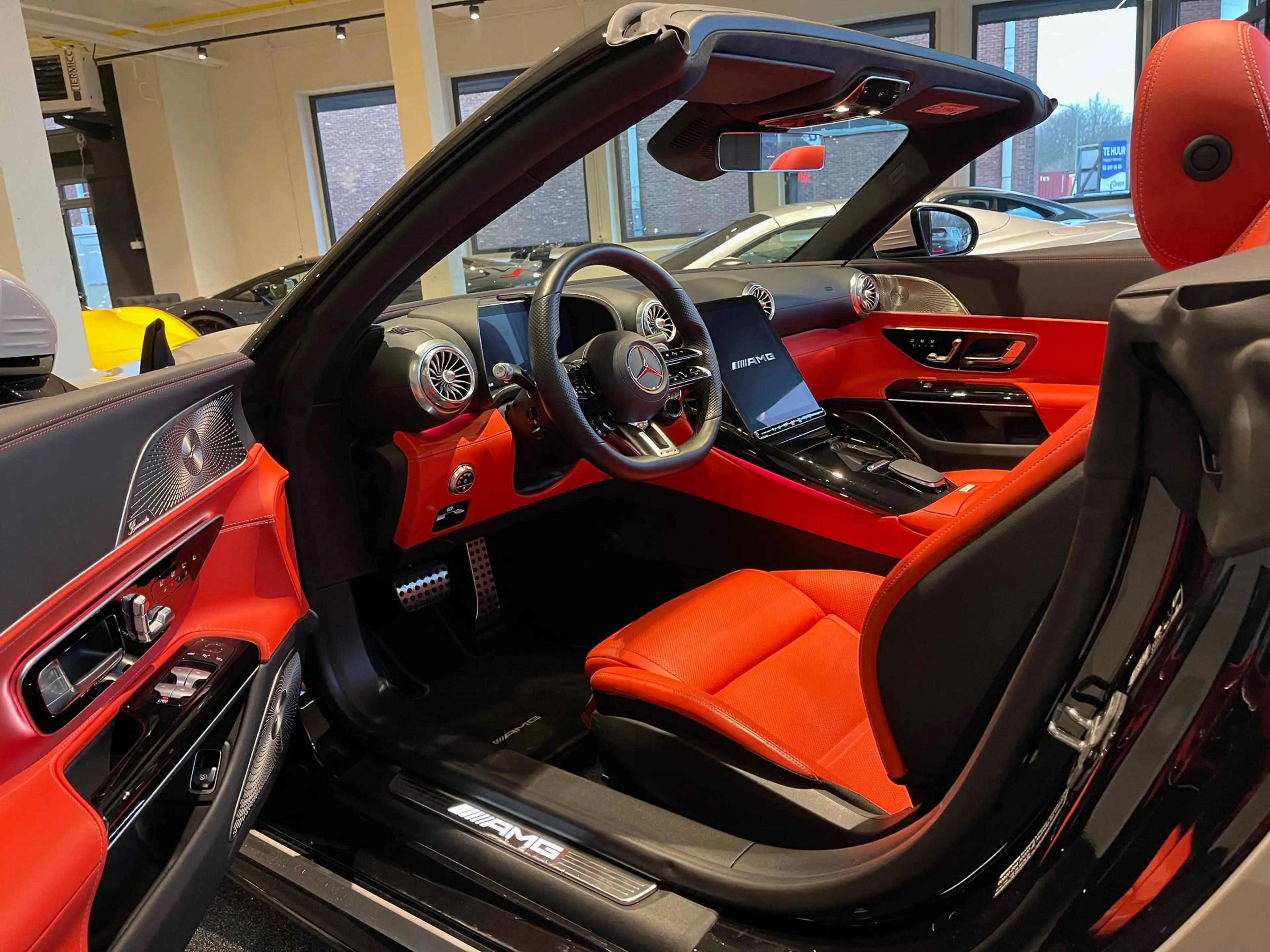 Mercedes-Benz SL 63 AMG SL Roadster AMG 63 4-Matic — photo 2