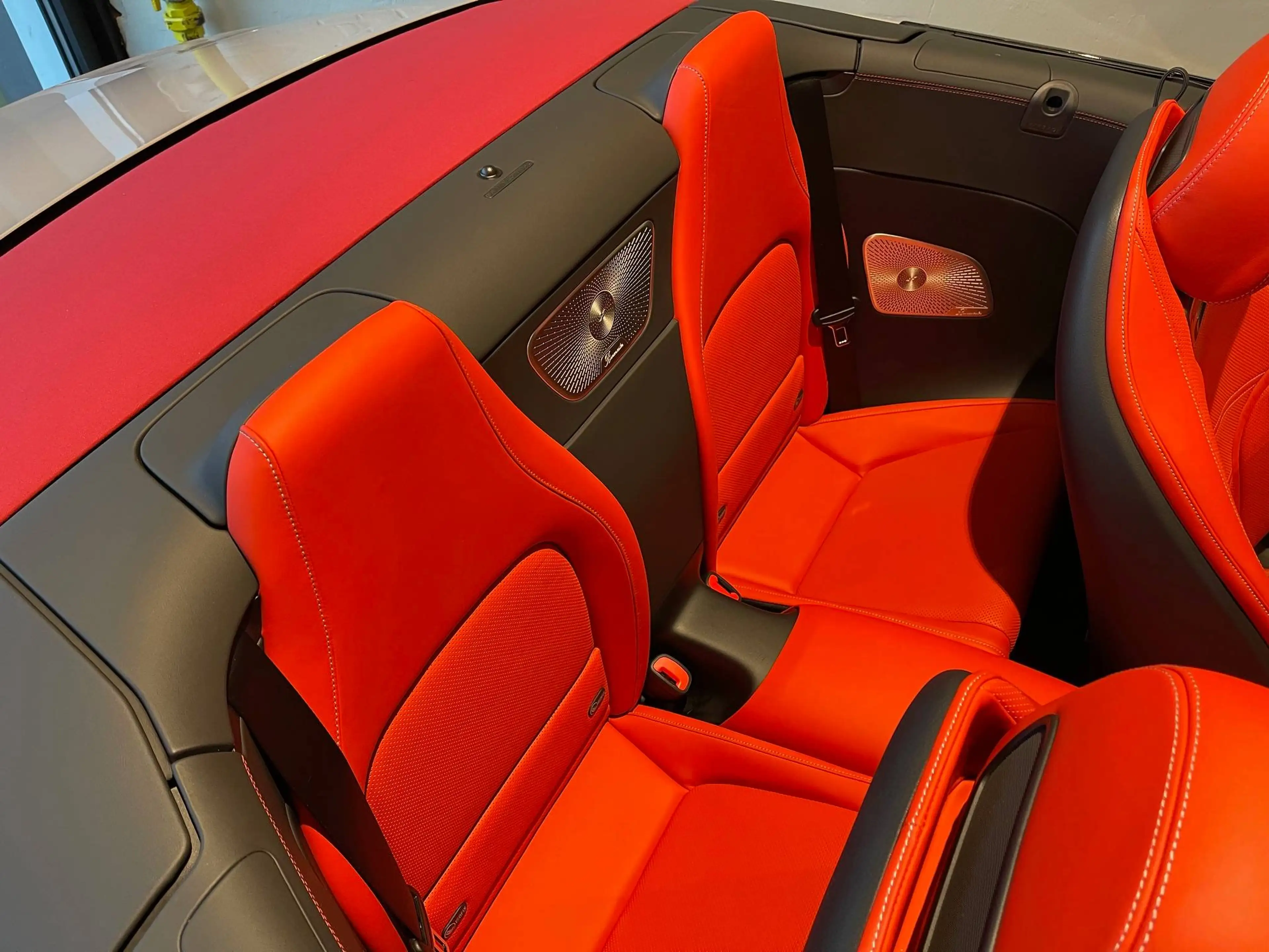 Mercedes-Benz SL 63 AMG SL Roadster AMG 63 4-Matic — photo 10