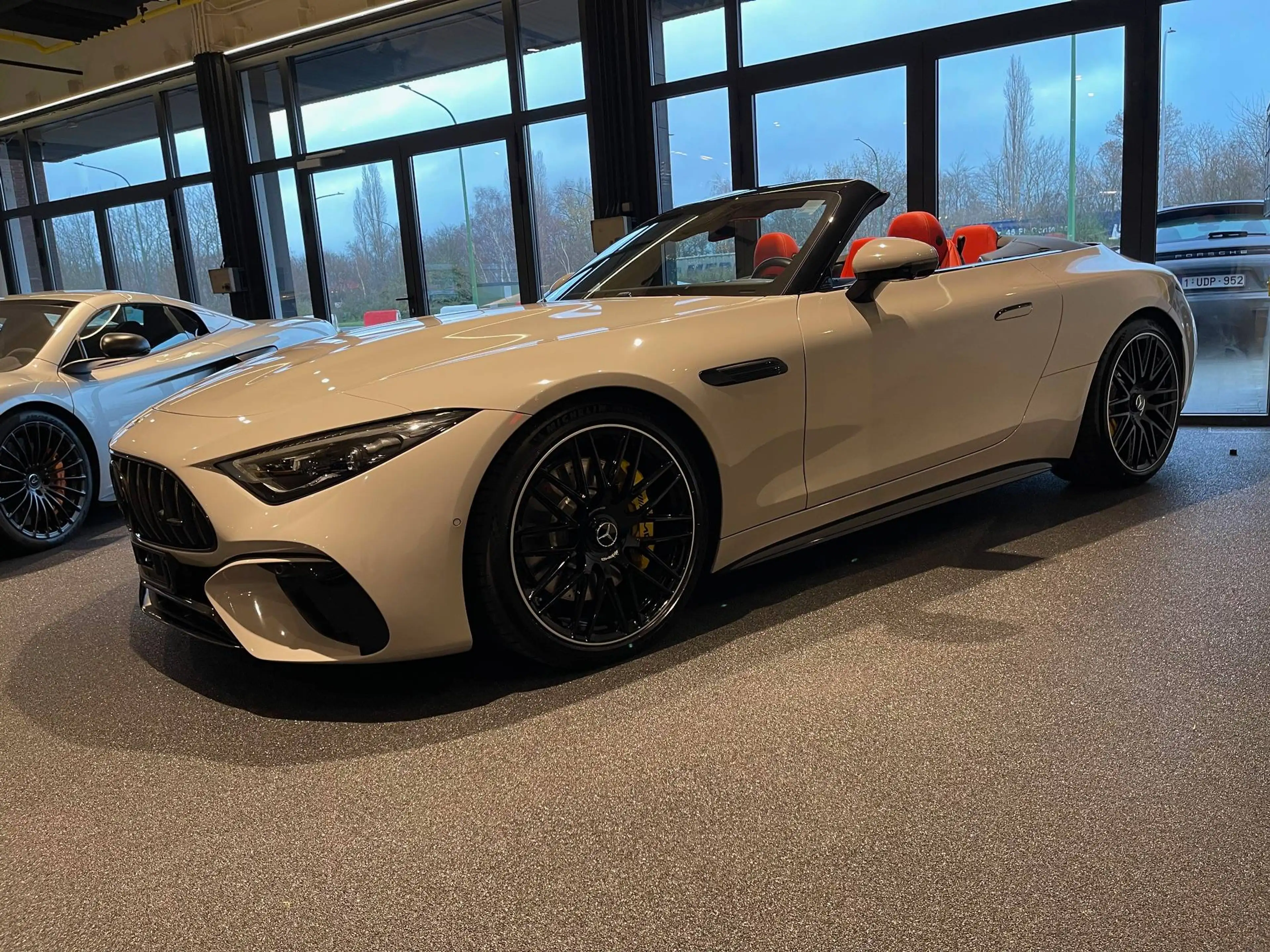 Mercedes-Benz SL 63 AMG SL Roadster AMG 63 4-Matic