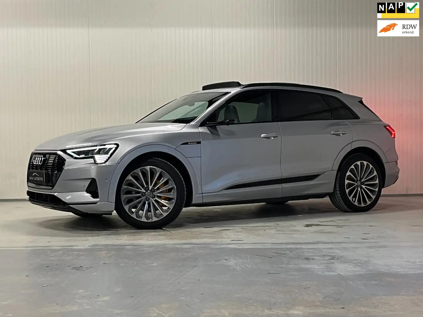 Audi e-tron E-tron 55 quattro advanced Pro Line Plus 95 kWh | Grey - 1