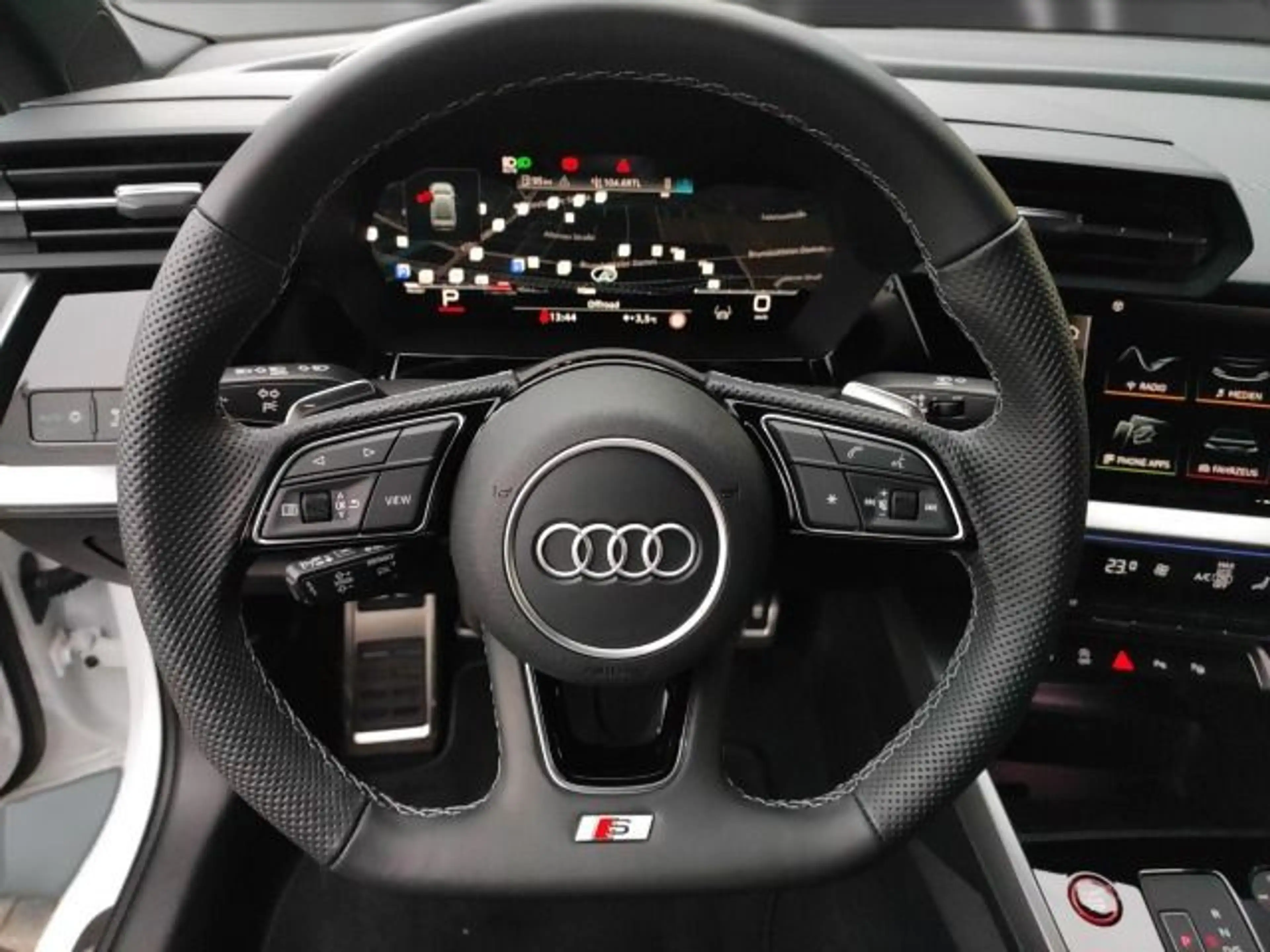 Audi S3 S3 Lim. *MATRIX*ACC*B&O*Opt.-Schwarz+*R-CAM*SHZ* — photo 13