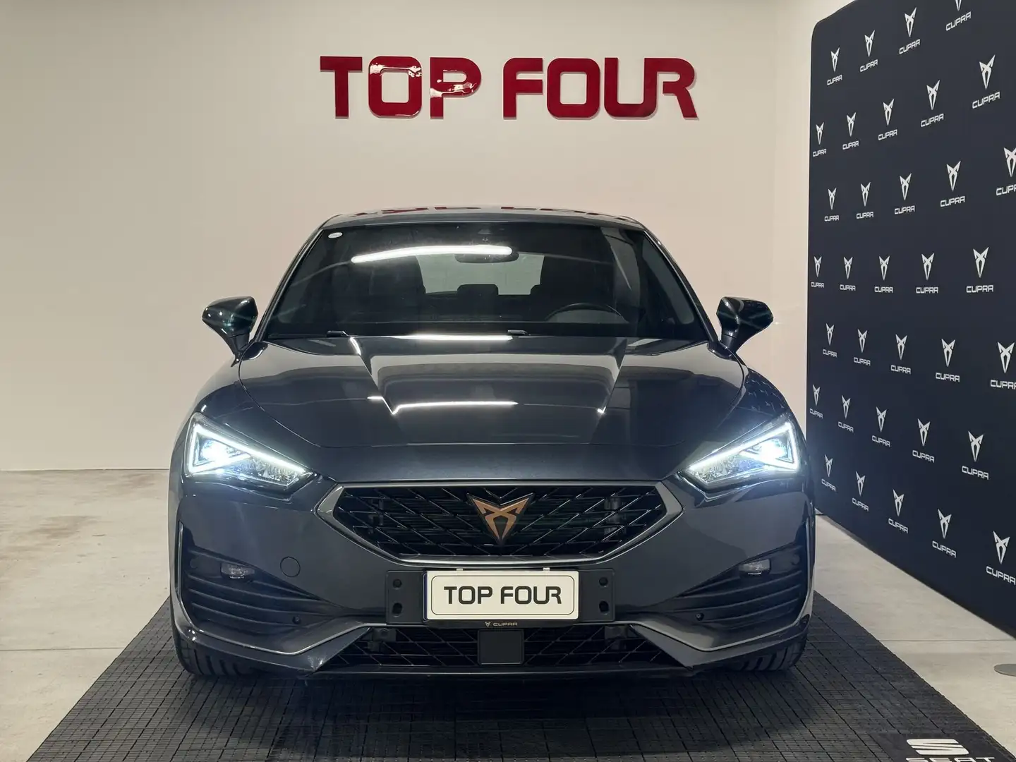 CUPRA Leon 1.5 Hybrid 150 CV DSG - 2