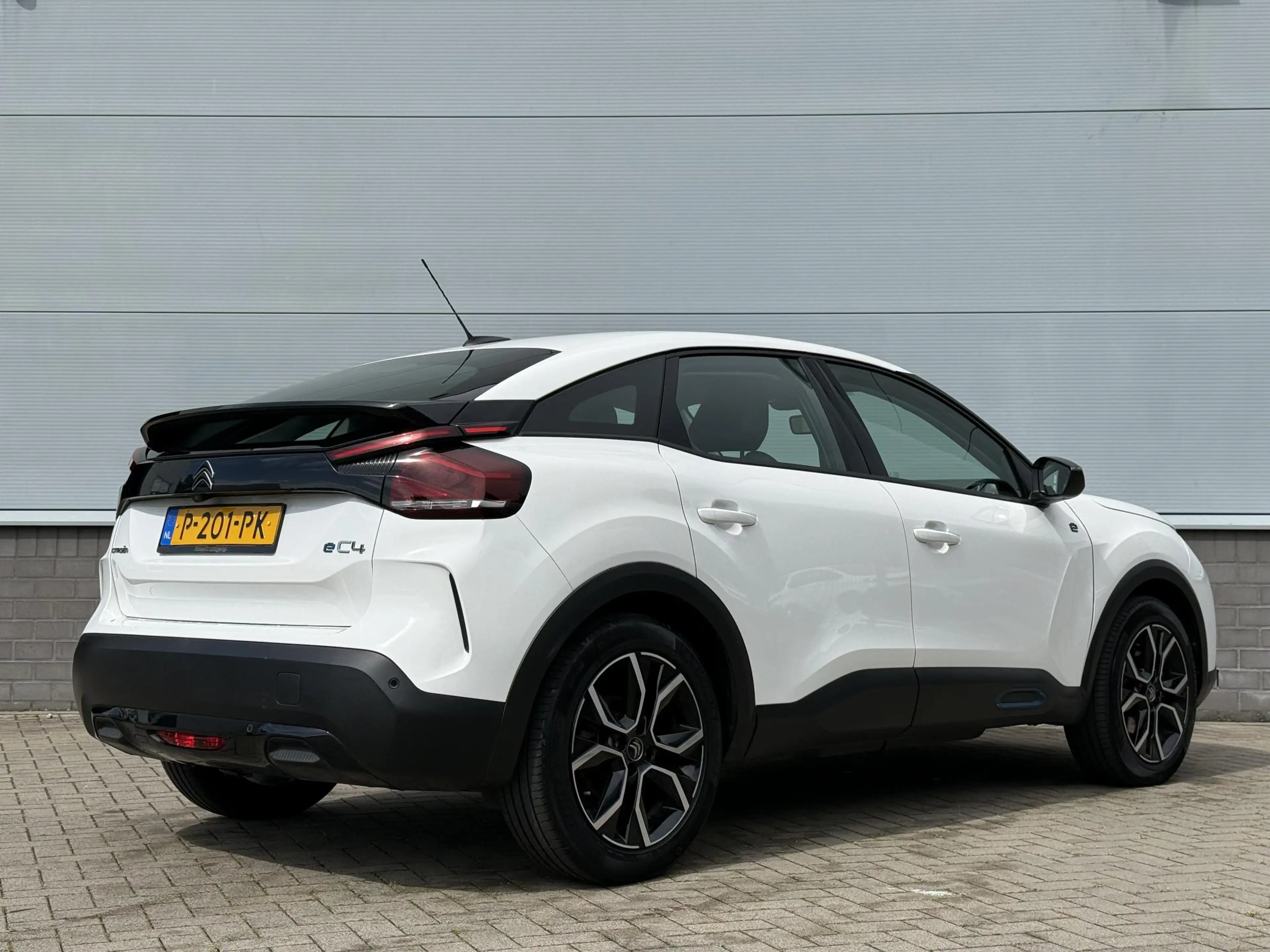 Citroen E-C4 Electric Feel 50 kWh | Parkeersensoren | Navigatie | Climat — photo 8