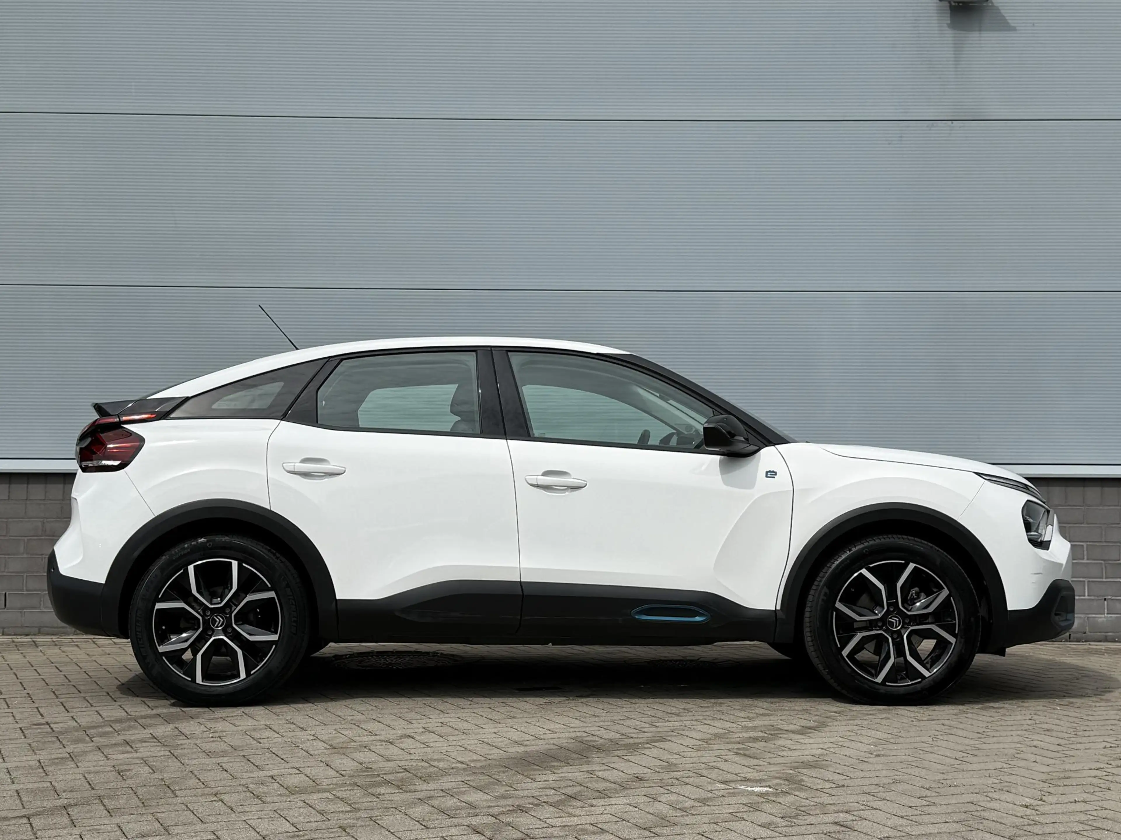 Citroen E-C4 Electric Feel 50 kWh | Parkeersensoren | Navigatie | Climat — photo 5