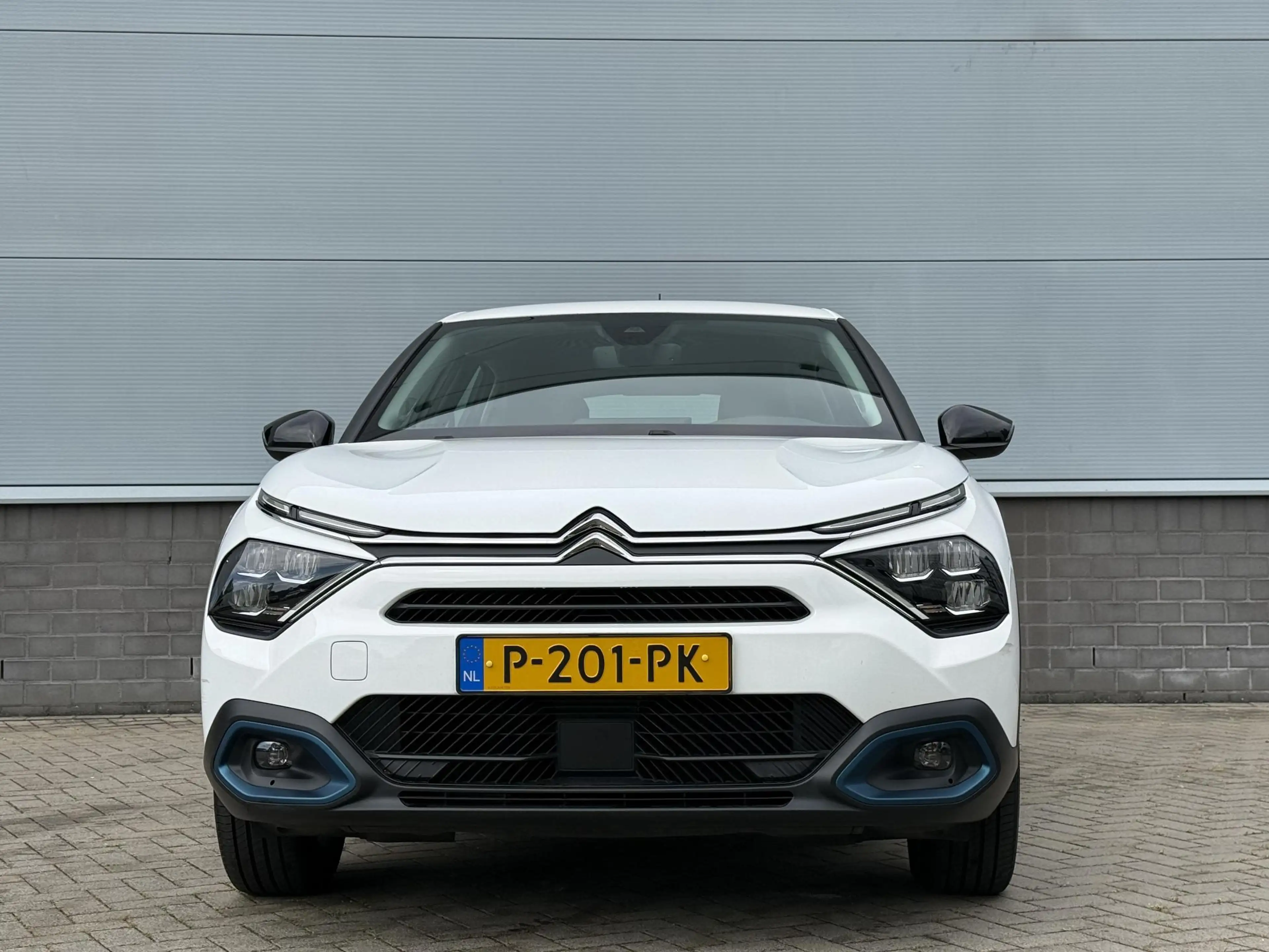 Citroen E-C4 Electric Feel 50 kWh | Parkeersensoren | Navigatie | Climat — photo 2