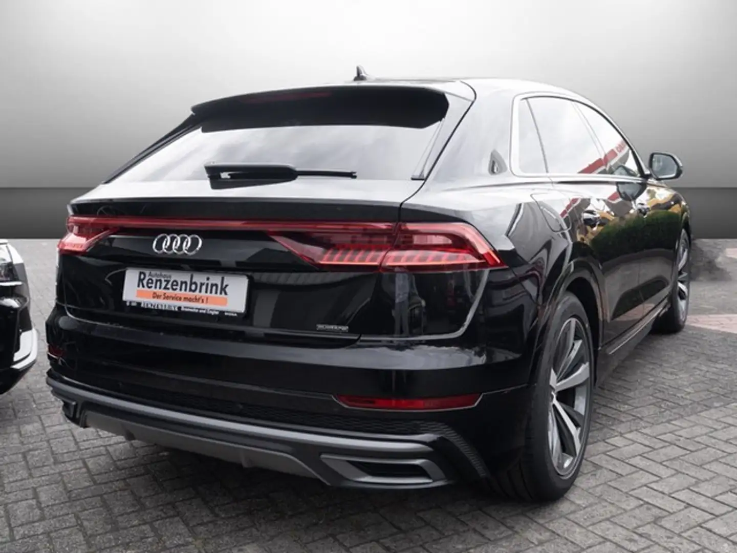 Audi Q8 50 TDI quattro S line selection LUFTF.+B&O+RFK+... Schwarz - 2