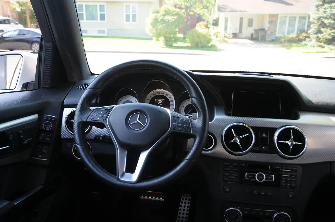 Mercedes-Benz GLK-Class снимка Mercedes-Benz GLK-Class