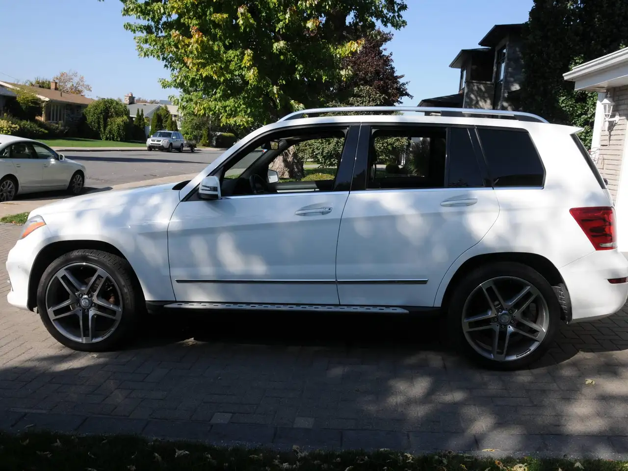 Mercedes-Benz GLK-Class снимка Mercedes-Benz GLK-Class