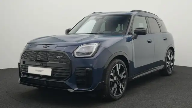 MINI Countryman SE All4 John Cooper Works Trim