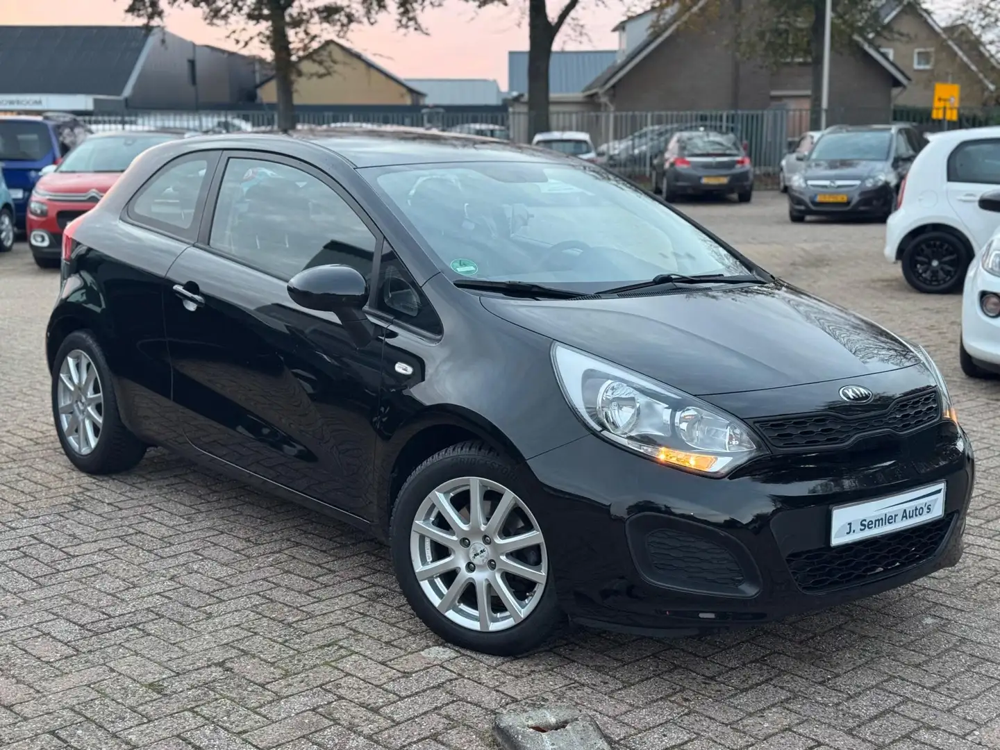 Kia Rio 1.4 CVVT Edition AIRCO LMVELGEN NW.APK MF STUUR Zwart - 2