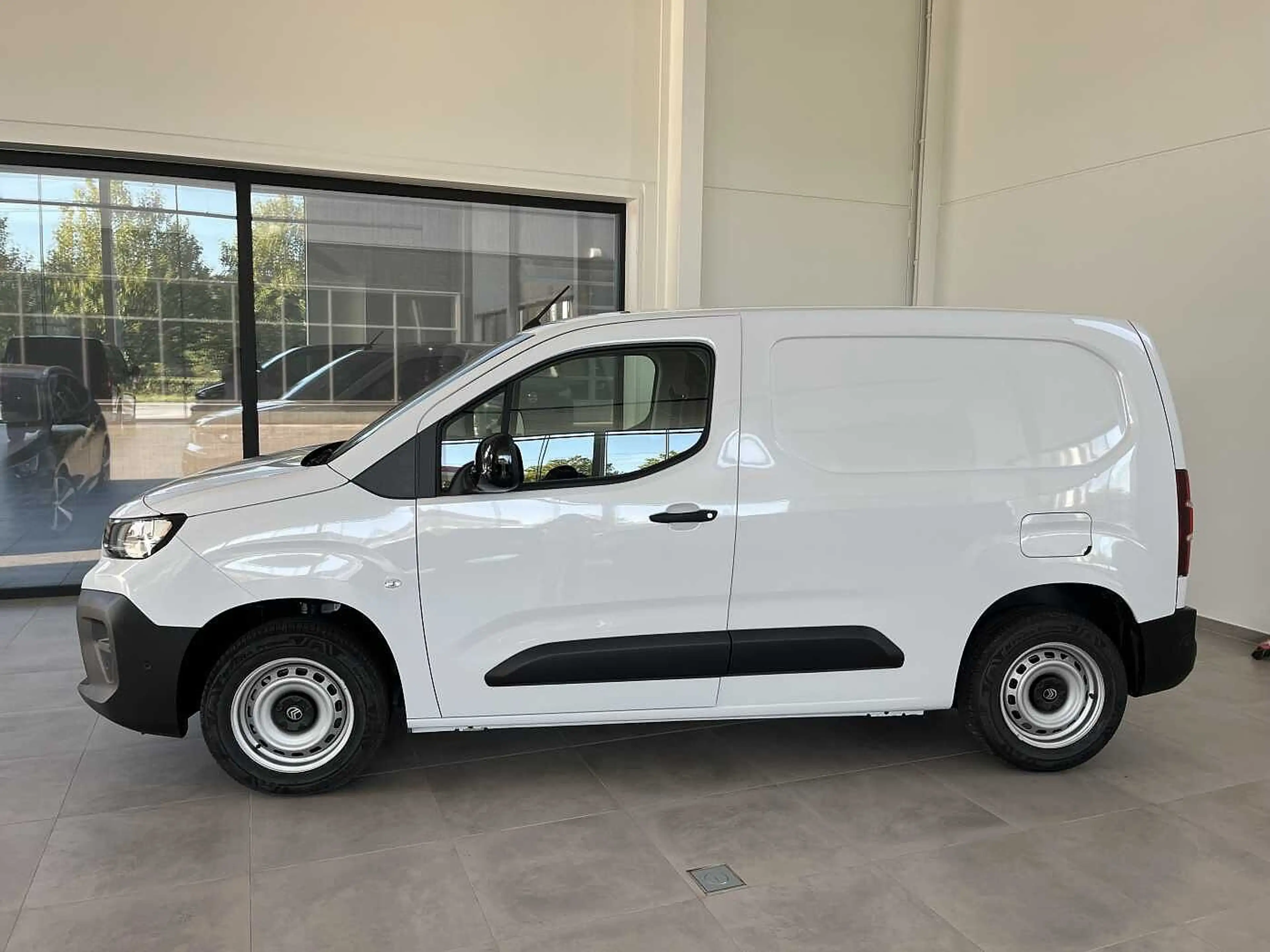 Citroen Berlingo 1.5 BlueHDi M 100pk * 3PL * DYNAMIC SURROUND VIEW — photo 3