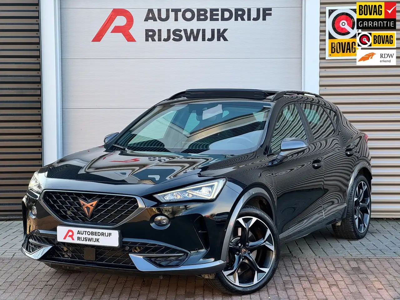 CUPRA Formentor 1.4 e-Hybrid VZ Performance Schaal/Pano/Matrix — photo 1 of 21