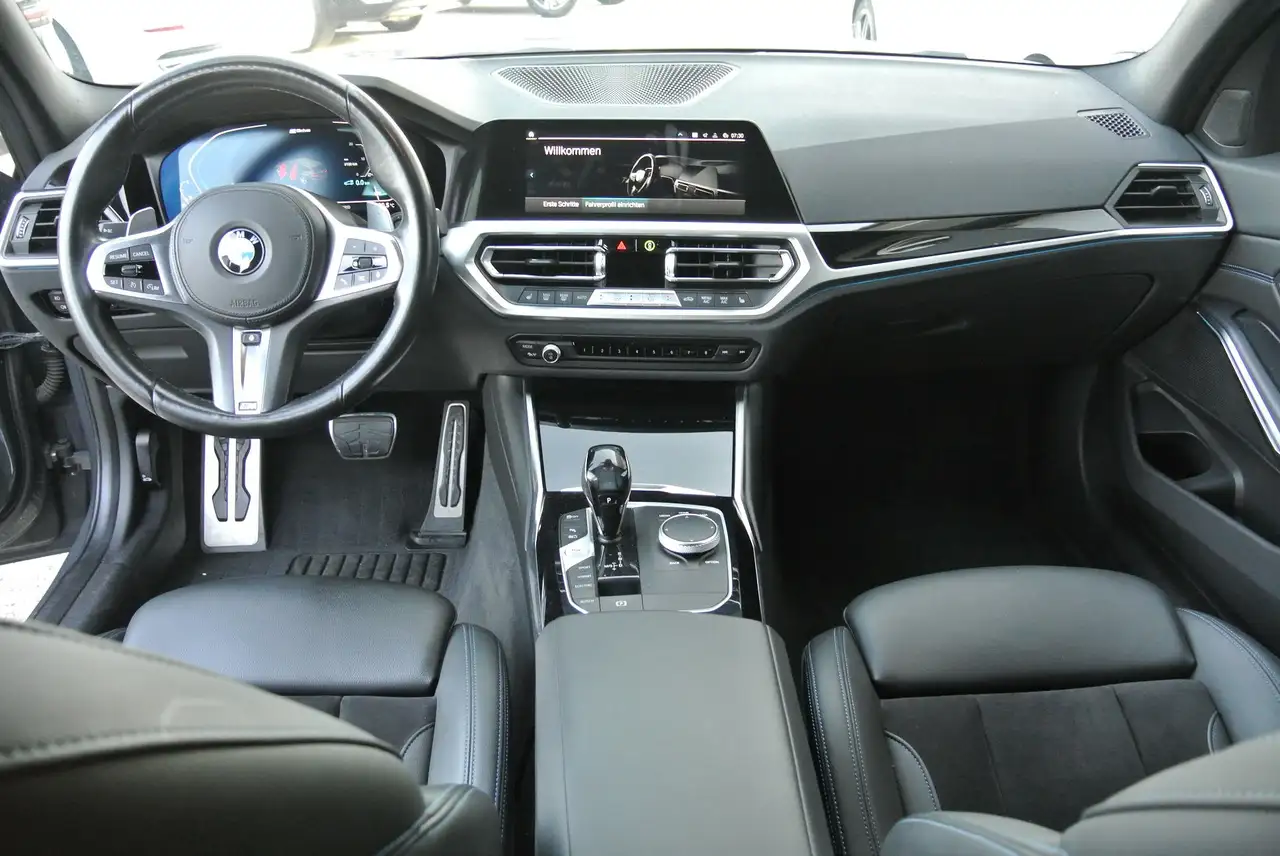 BMW 330 e touring xDrive ** M Paket ** virt. CP * LEDER *, миниатюра 6