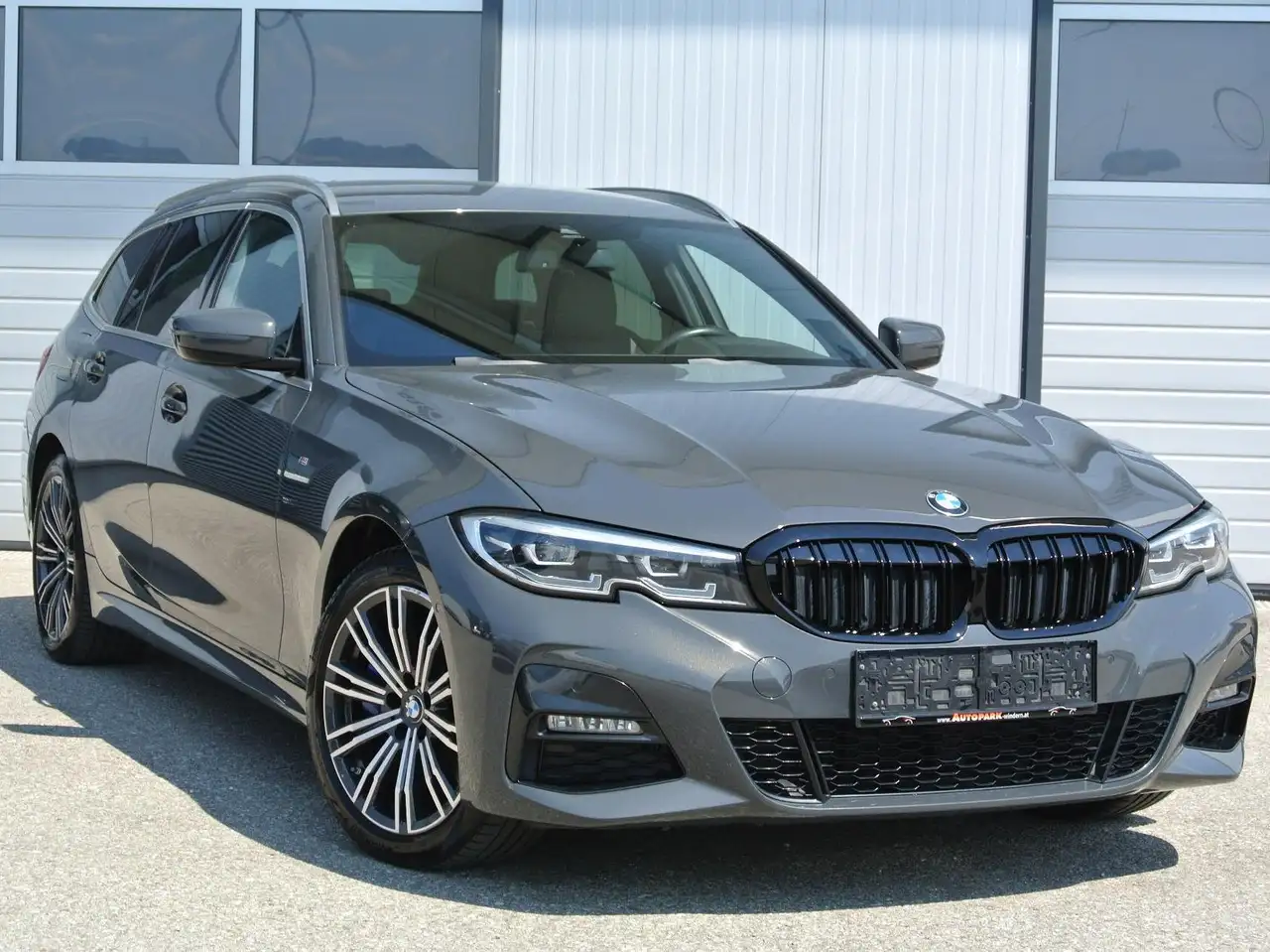 BMW 330 e touring xDrive ** M Paket ** virt. CP * LEDER *, миниатюра 13