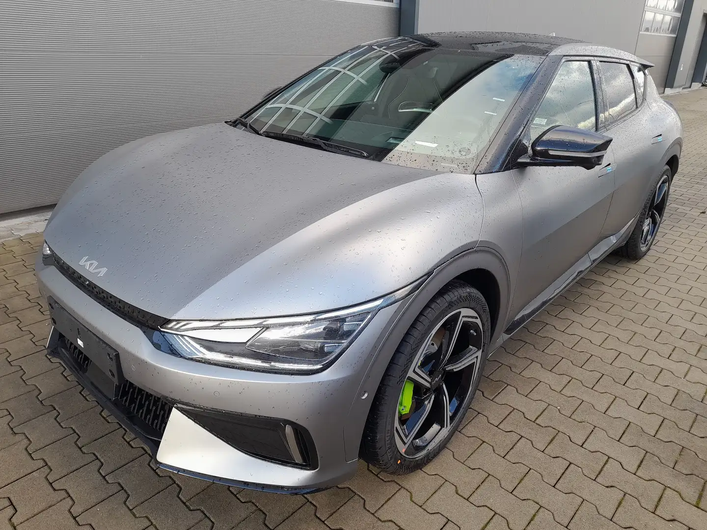Kia EV6 GT 2023 77.4kWh Allrad Glasdach Schalen-Sitze uvm. Grau - 1