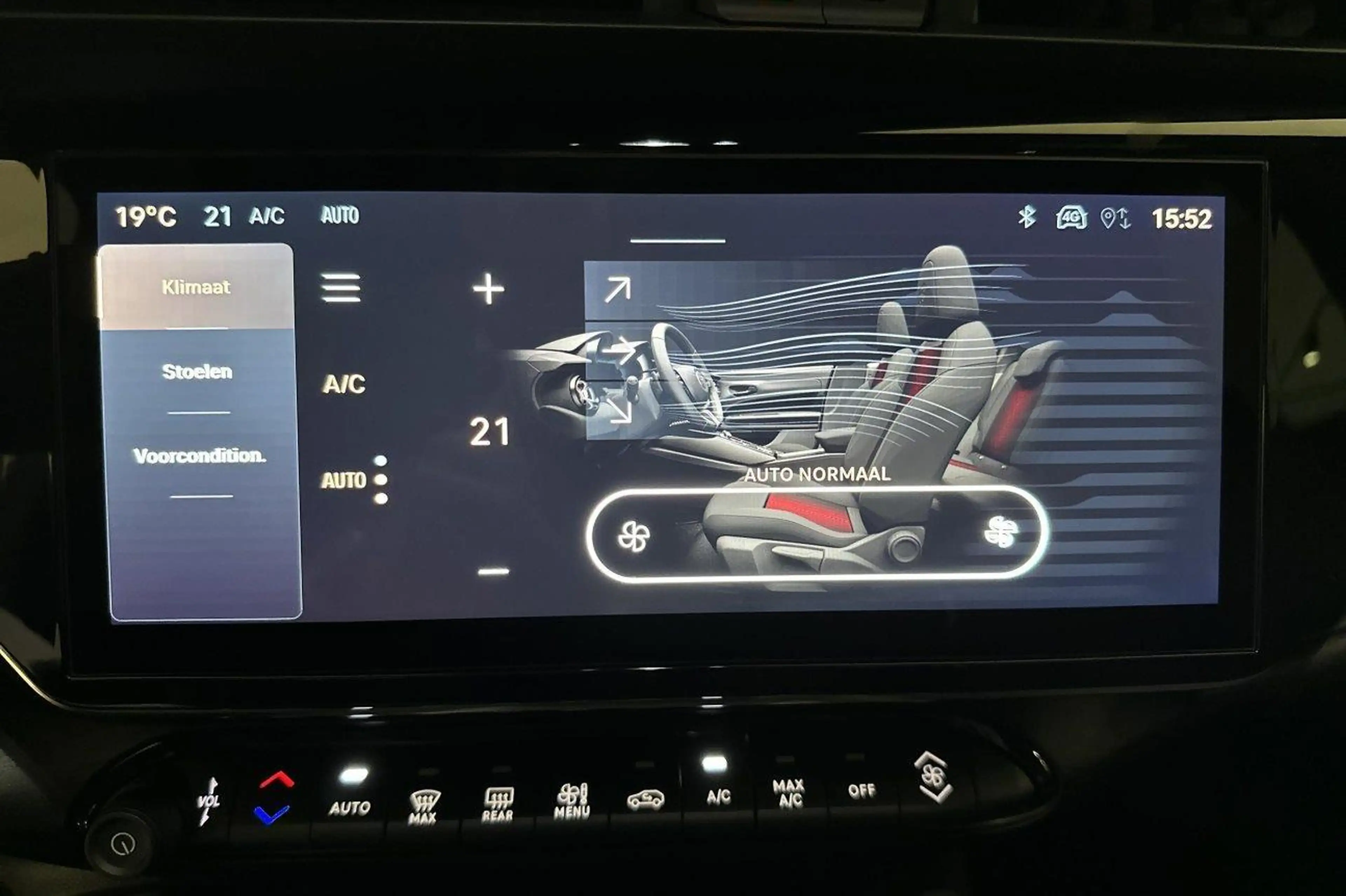 Alfa Romeo Junior Elettrica Bev 156  54 Kwh — photo 15