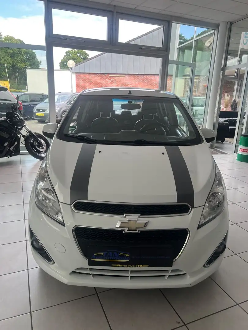 Chevrolet Spark LT *WENIG KILOMETER* Blanc - 2