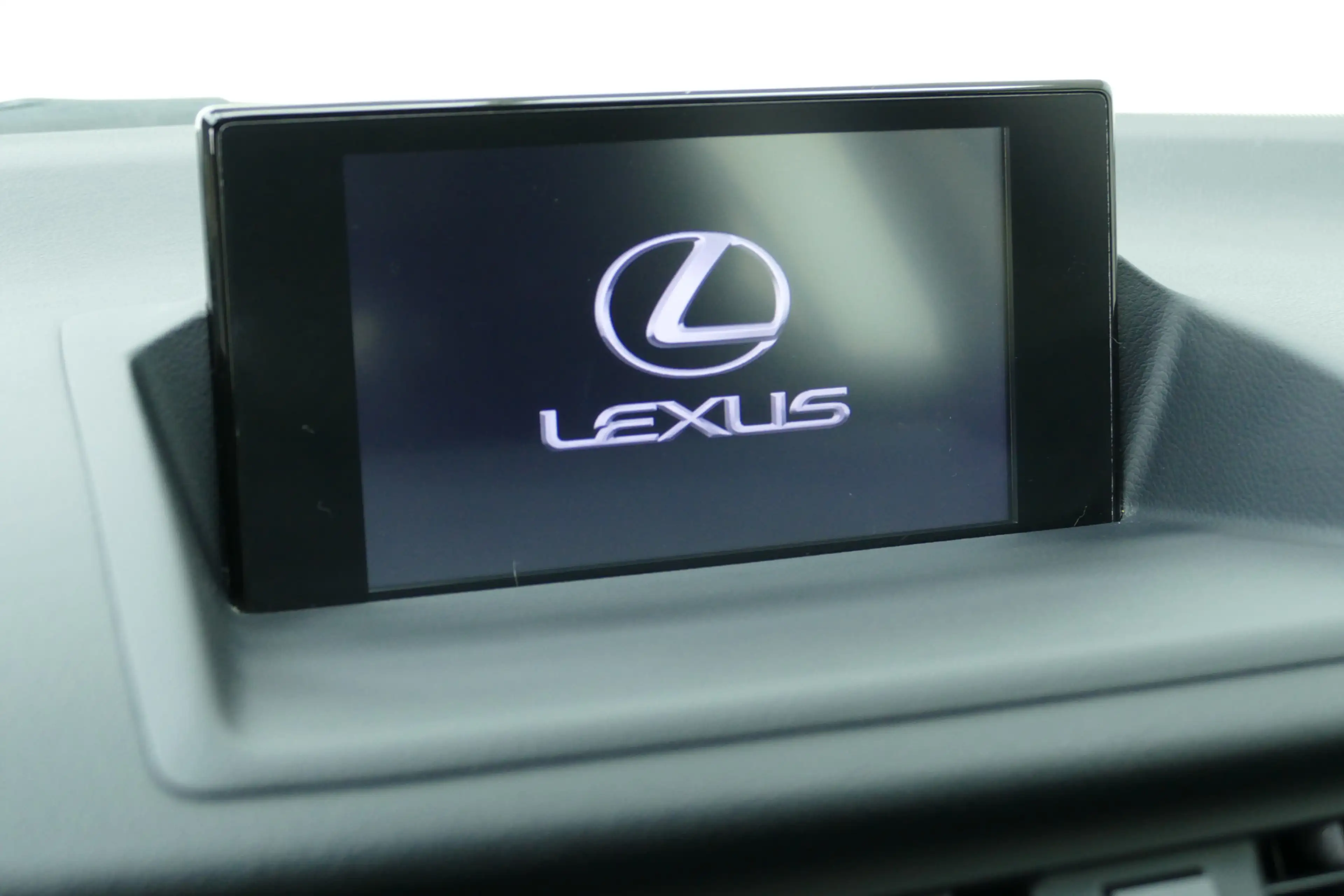 Lexus CT 200h Sport Edition. Wit Metallic, Camera, Navi, Clima, — photo 36