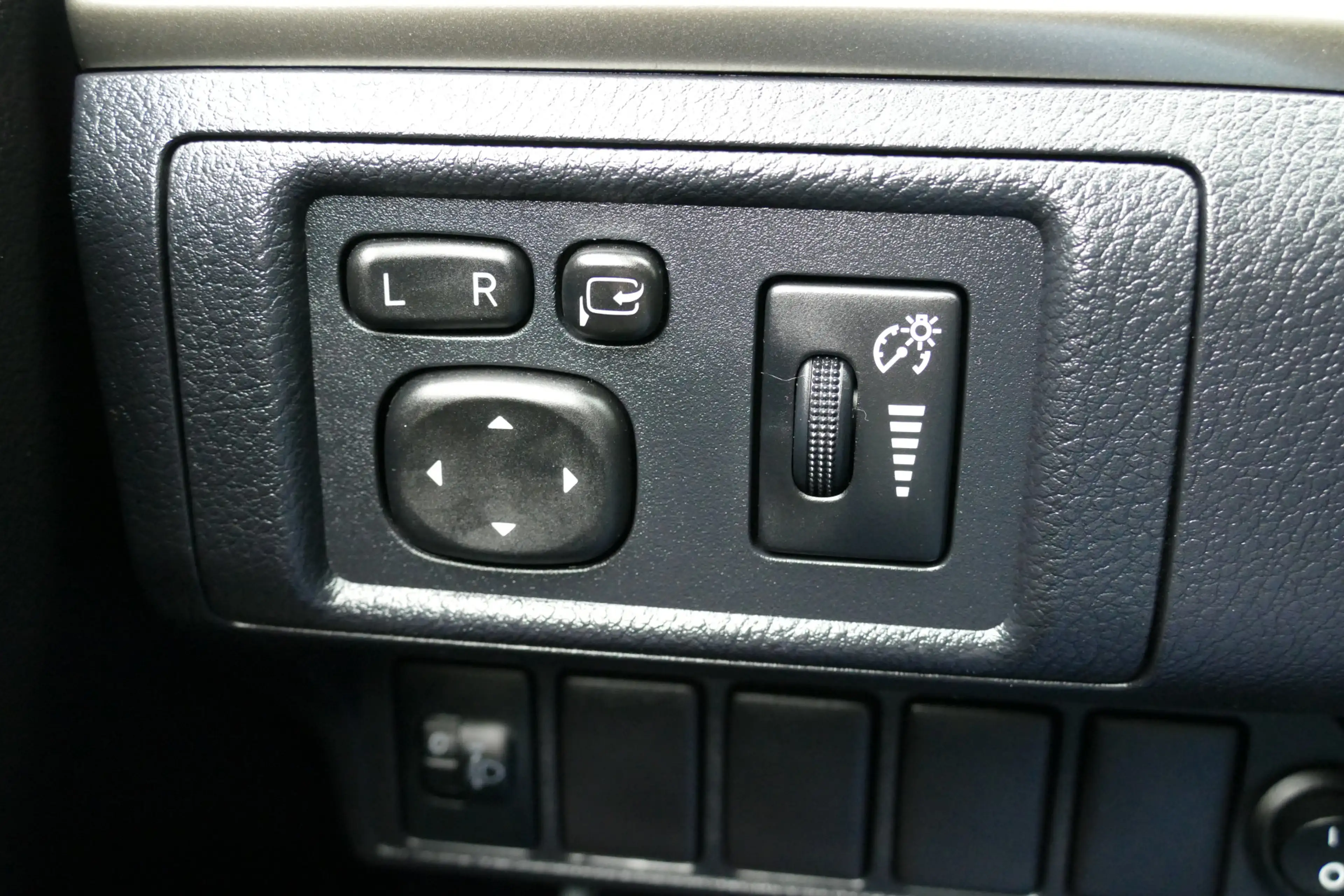 Lexus CT 200h Sport Edition. Wit Metallic, Camera, Navi, Clima, — photo 30