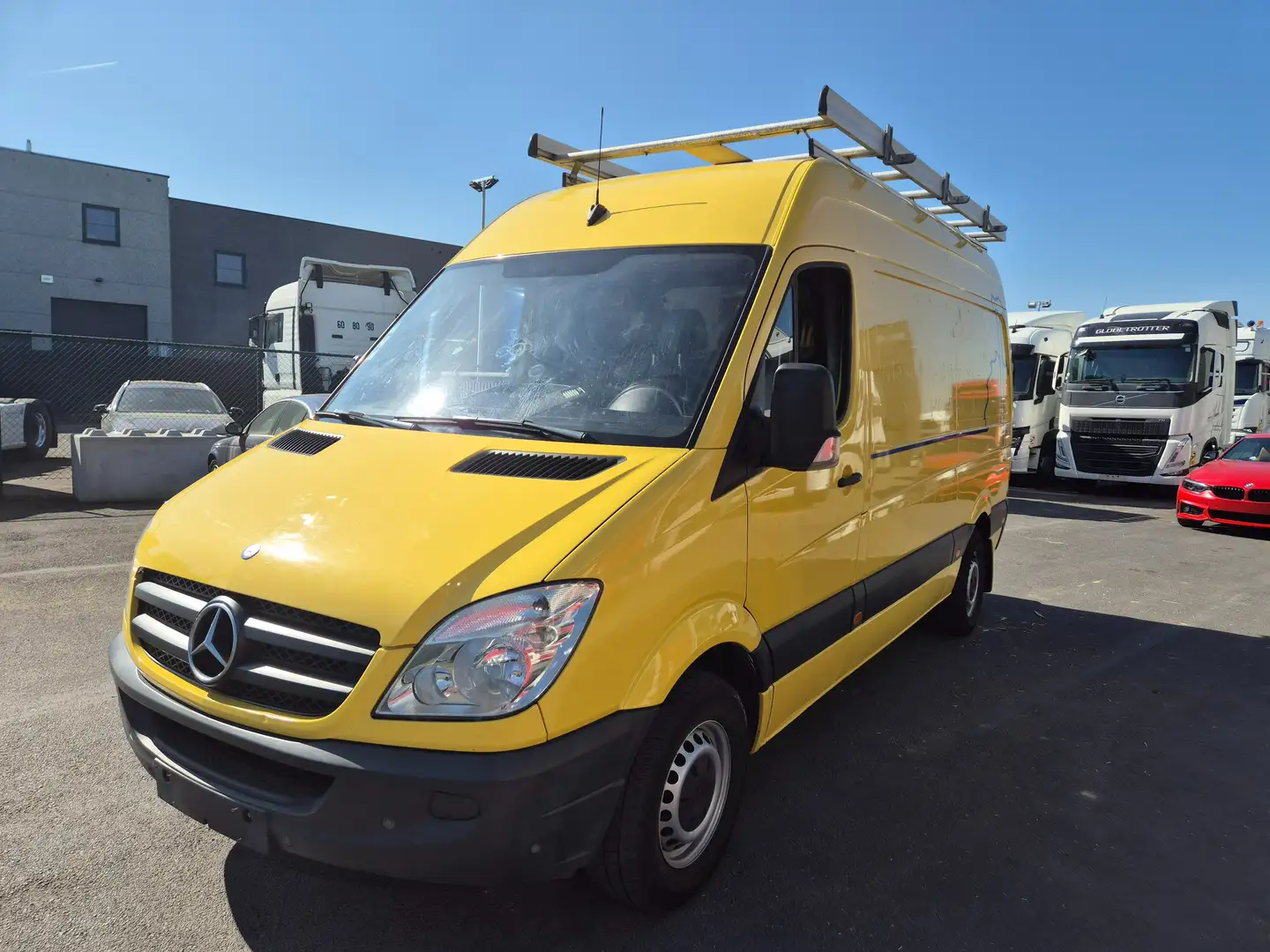 Mercedes-Benz Sprinter 319CDI V6 - ER, CV, TREKHAAK, DAKIMPERIAAL, Jaune - 1
