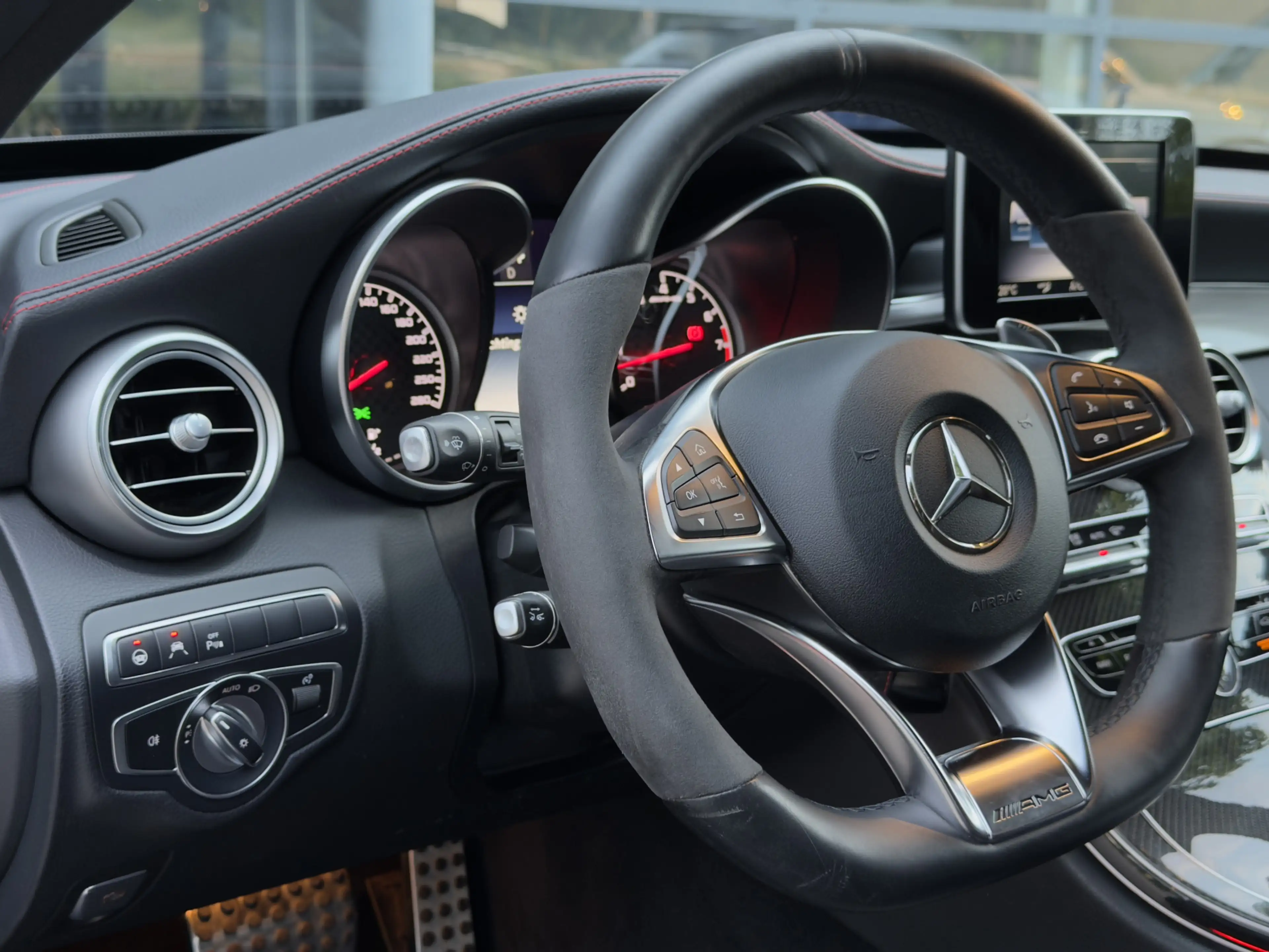 Mercedes-Benz C 43 AMG Estate 4MATIC, Burmester, Trekhaak, Carbon, Elektr — photo 4