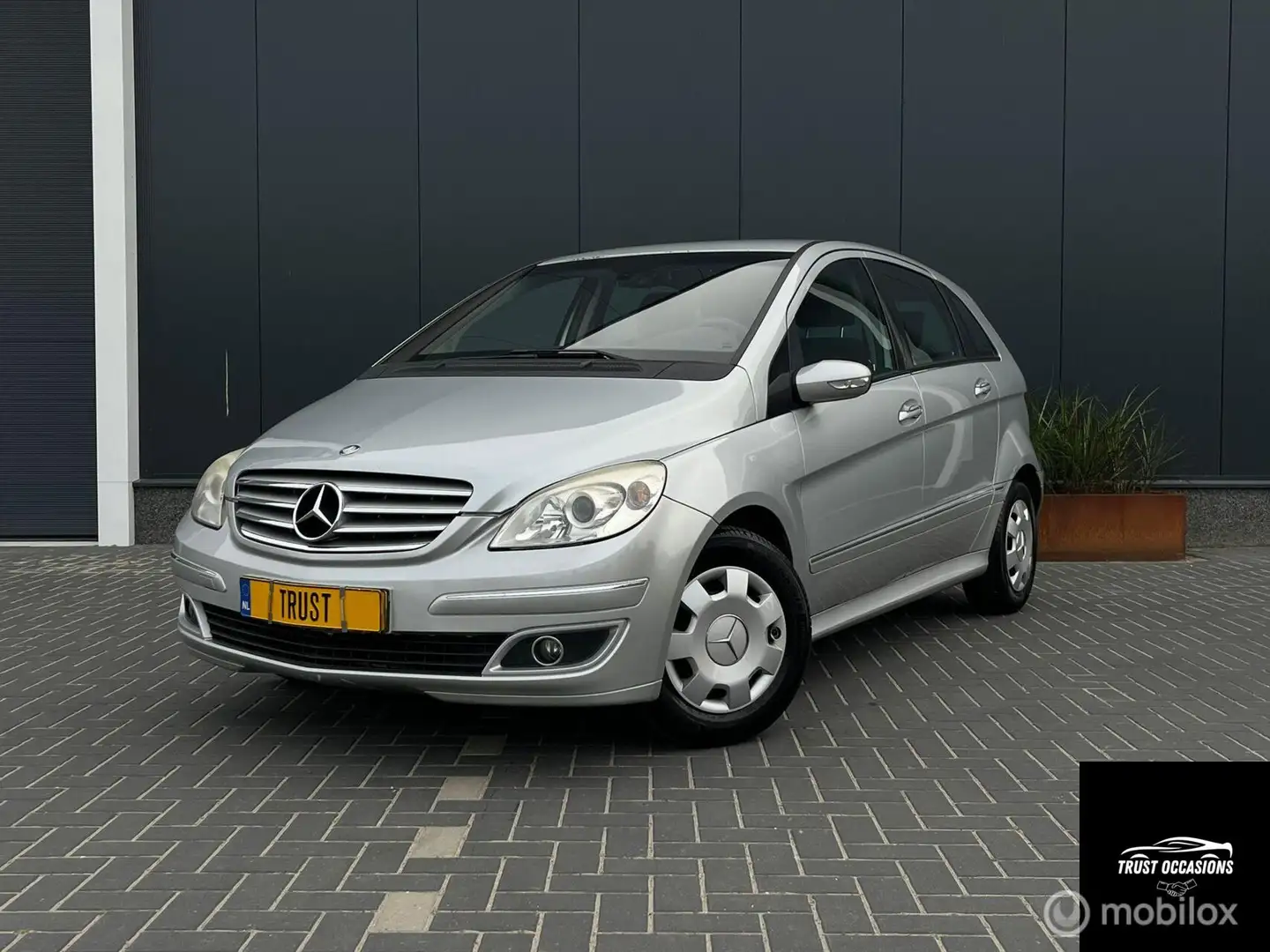 Mercedes-Benz B-klasse velgen apk NAP inruil mogelijk Grijs - 1