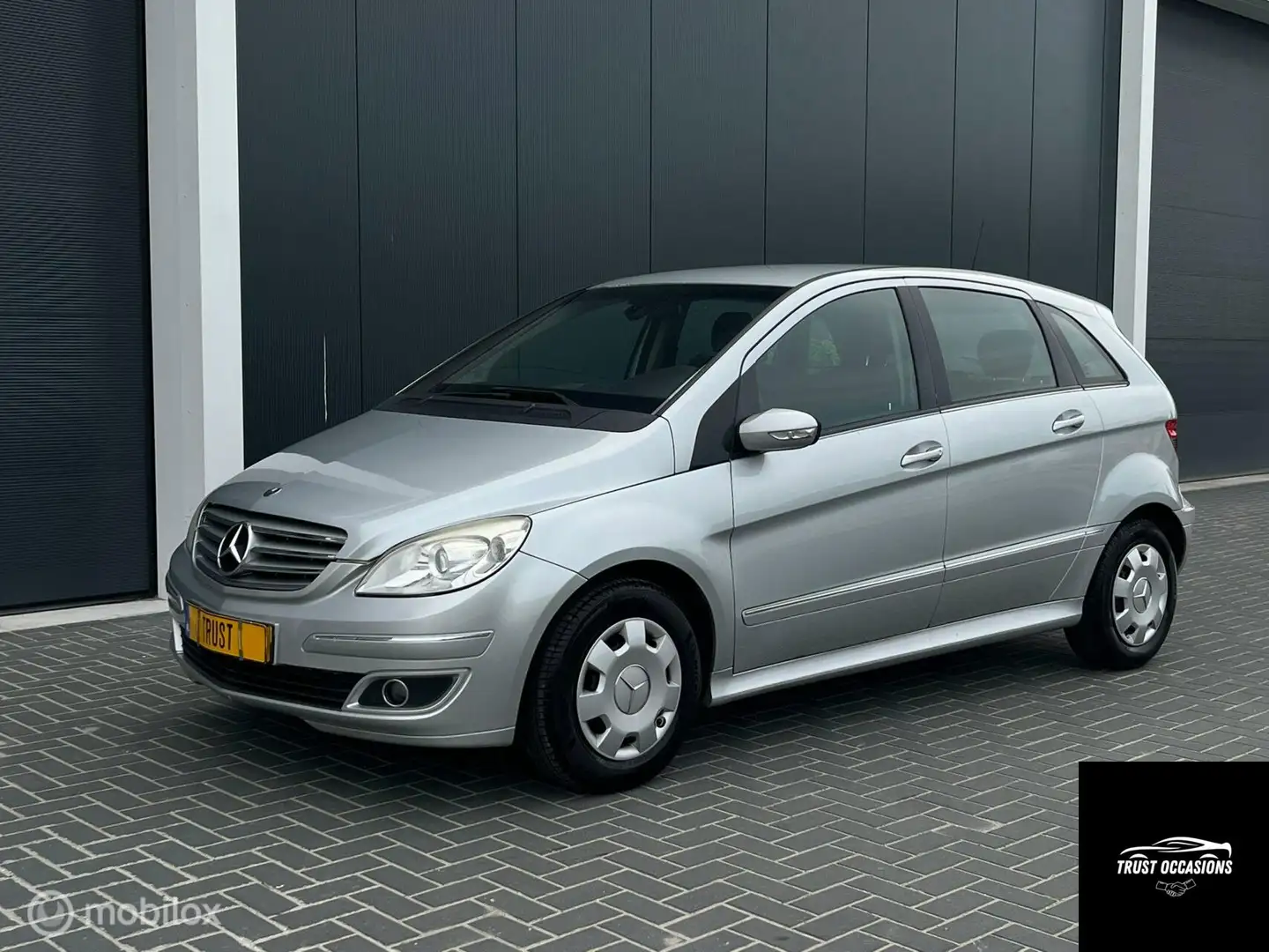 Mercedes-Benz B-klasse velgen apk NAP inruil mogelijk Grijs - 2