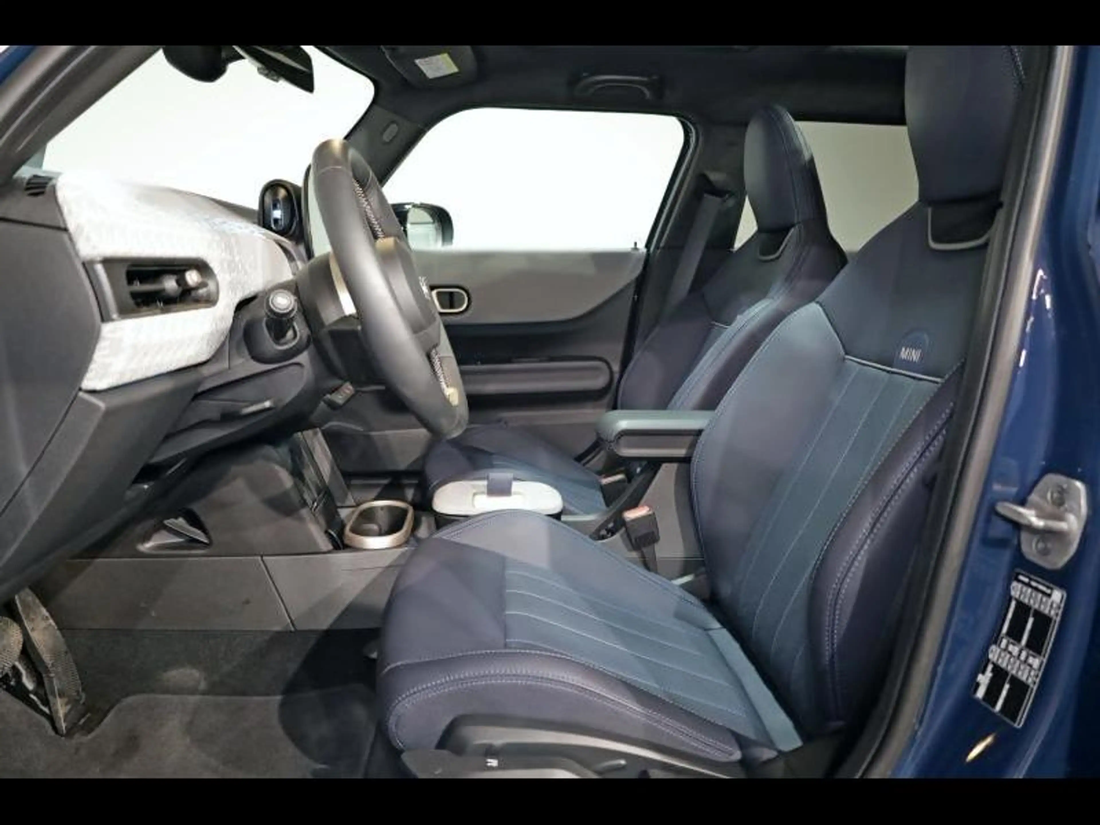 MINI Cooper S 5 portes — photo 7