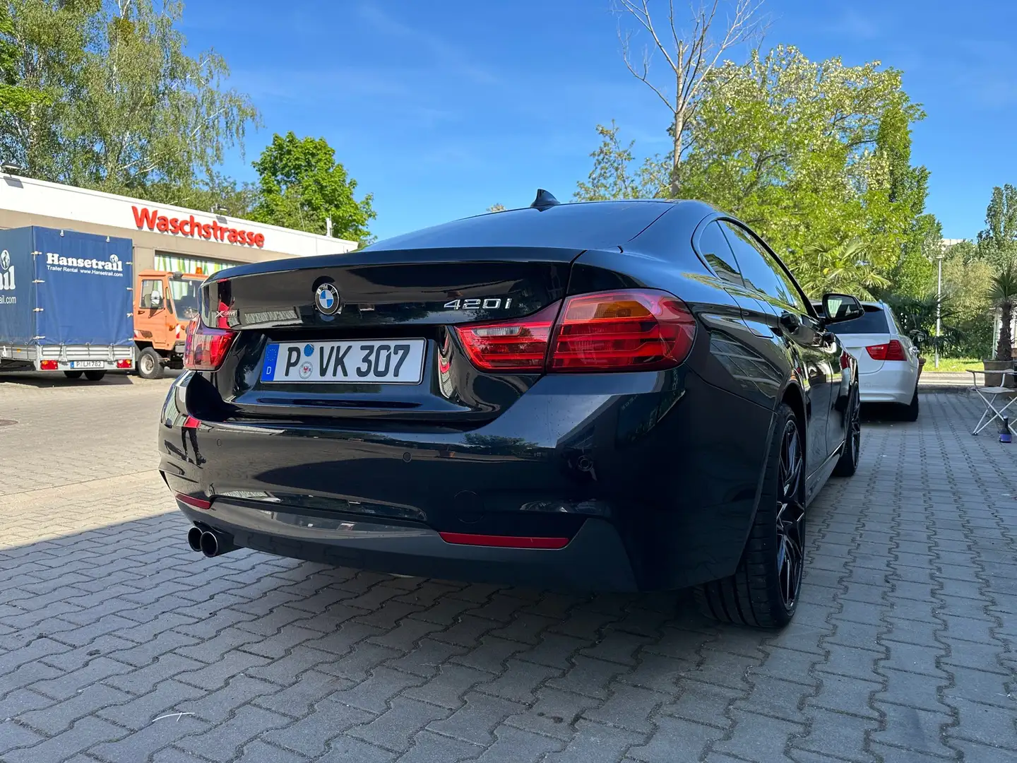 BMW 420 420 i xDrive M Sport Schwarz - 2