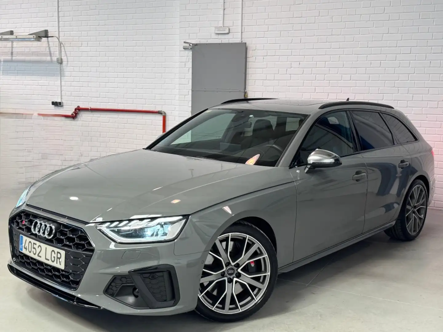 Audi S4 Avant TDI quattro Tiptronic 255kW Grau - 2