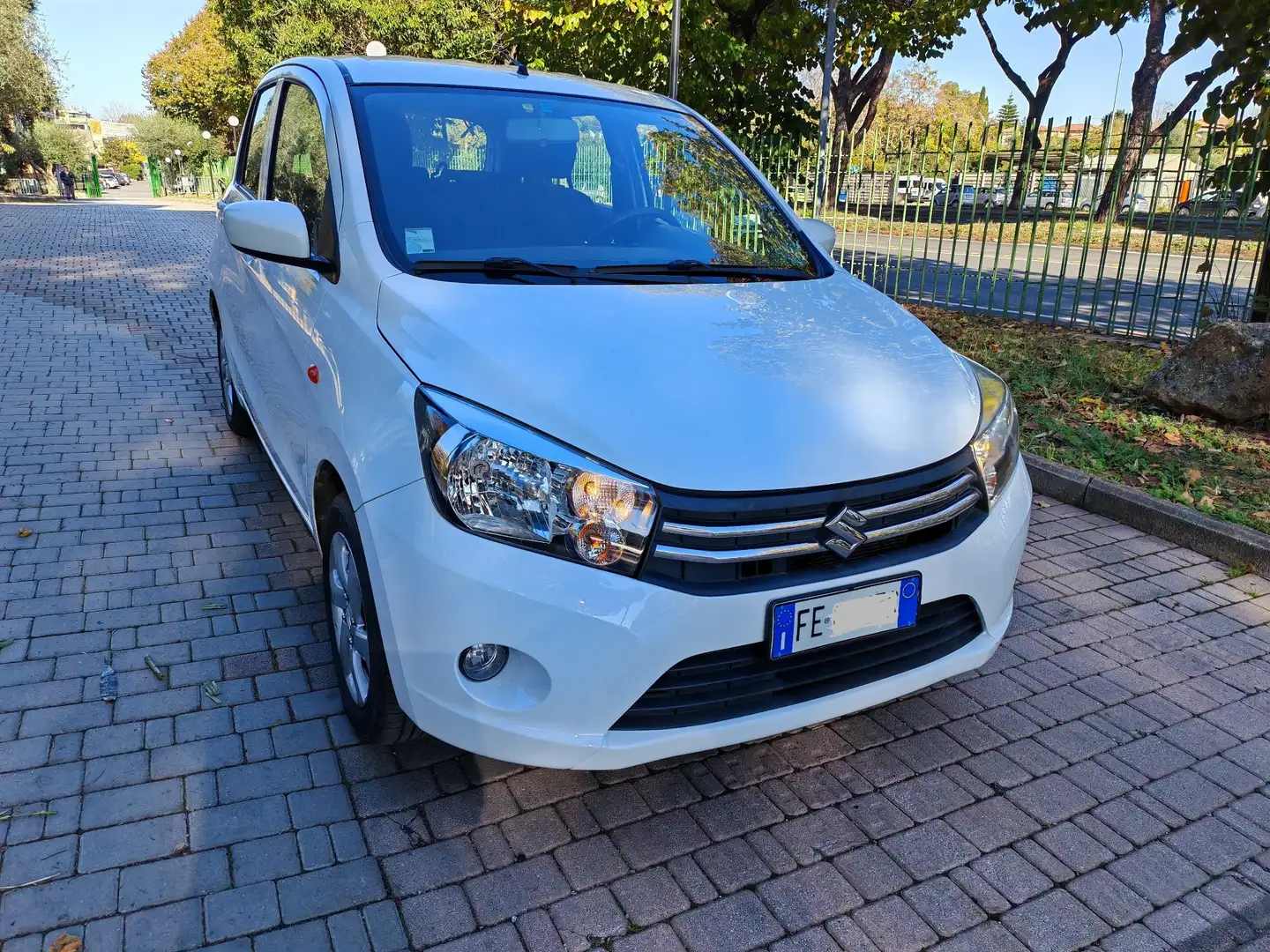 Suzuki Celerio 1.0 Style ags - 1