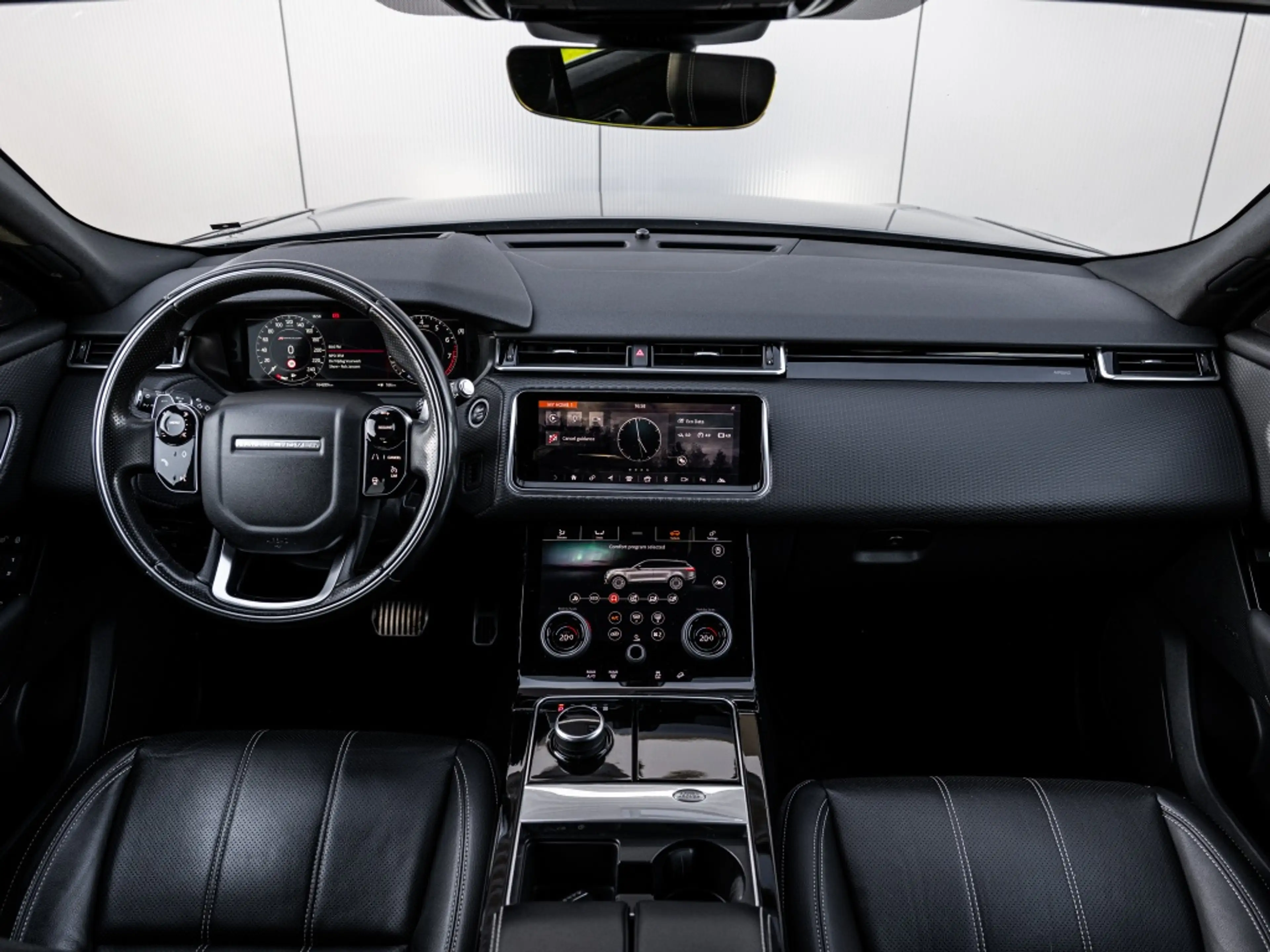 Land Rover Range Rover Velar P250 AWD S R-Dynamic Trekhaak Premium Audio — photo 11