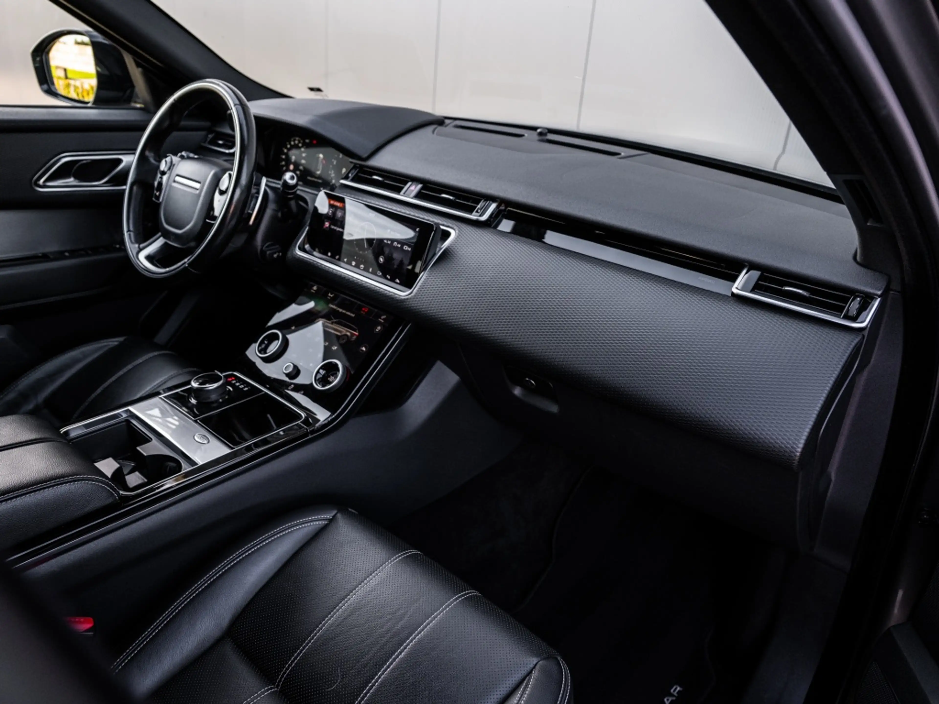 Land Rover Range Rover Velar P250 AWD S R-Dynamic Trekhaak Premium Audio — photo 10