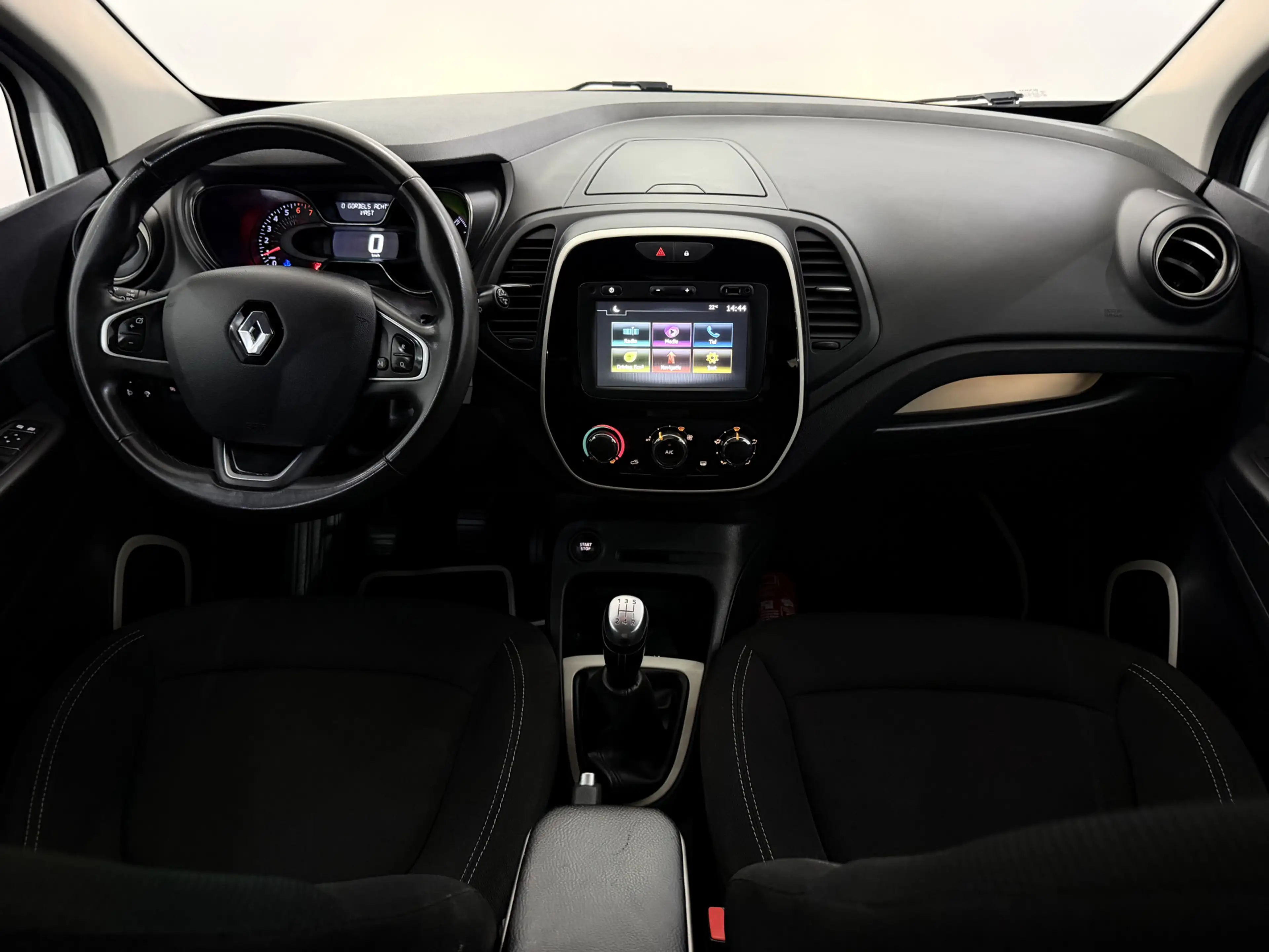 Renault Captur 0.9 TCe Life Airco, Navi, Parkeersensoren, A start — photo 3