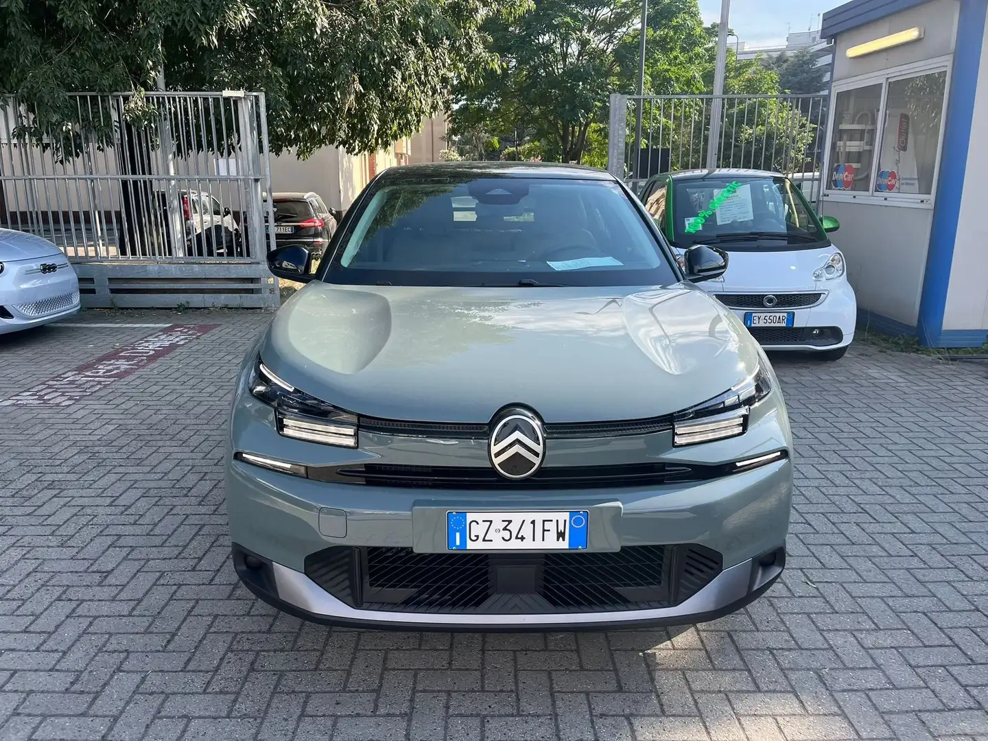 Citroen C4 C4 PureTech 130 S&S EAT8 Plus - 2